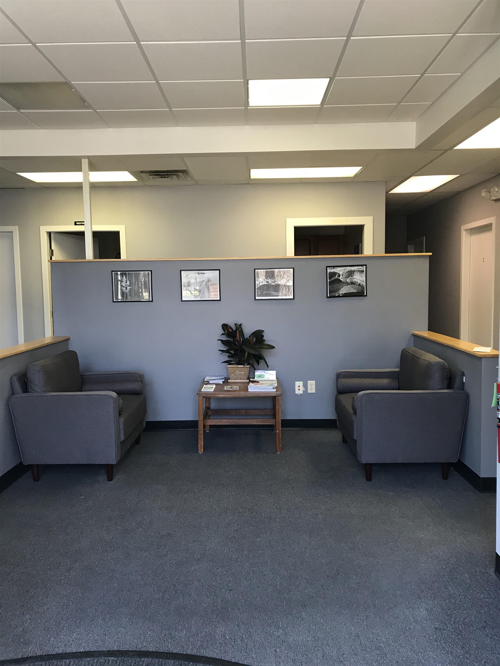 54 West Twin Oaks Terrace