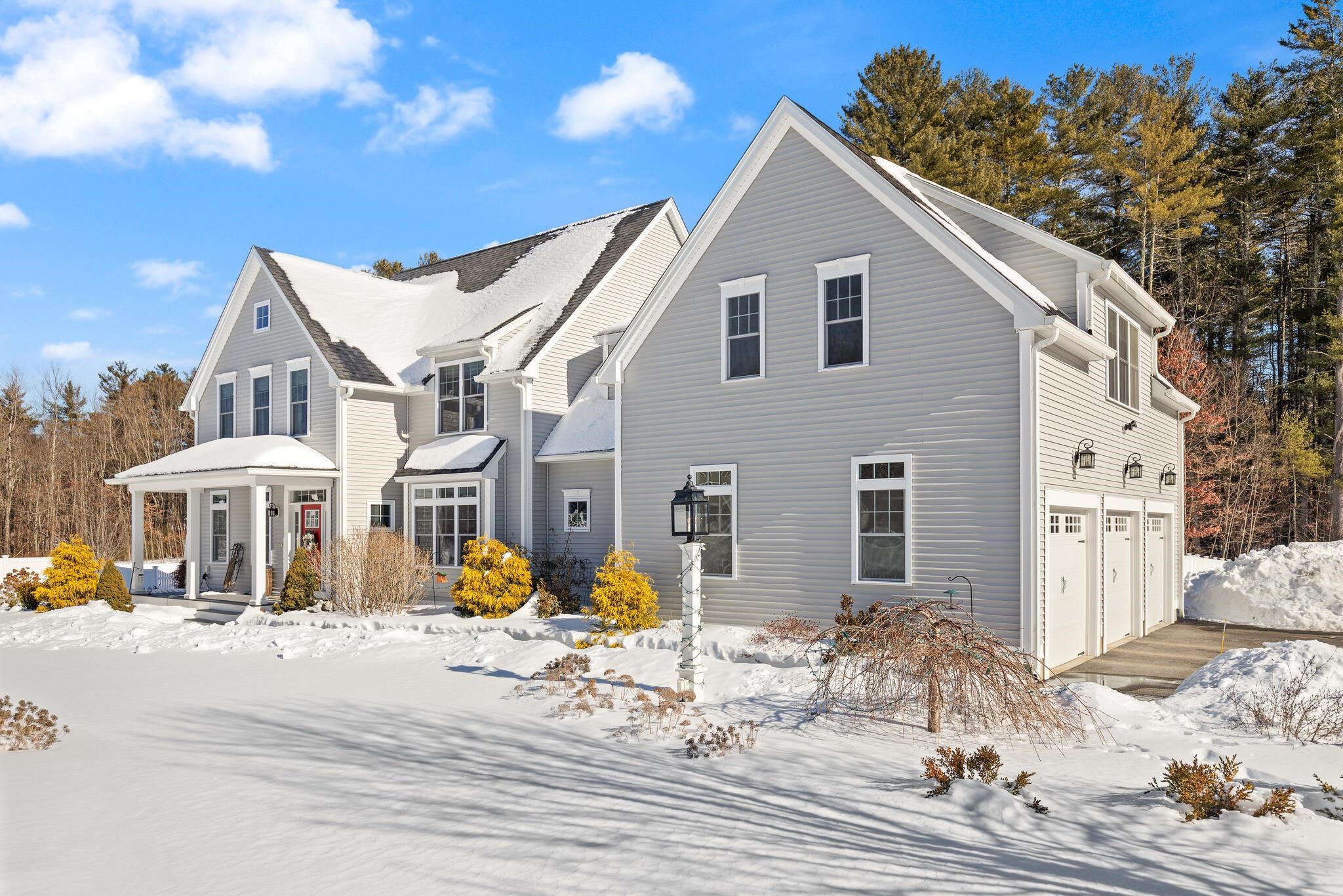 26 Snow Ln, Hollis, NH 03049