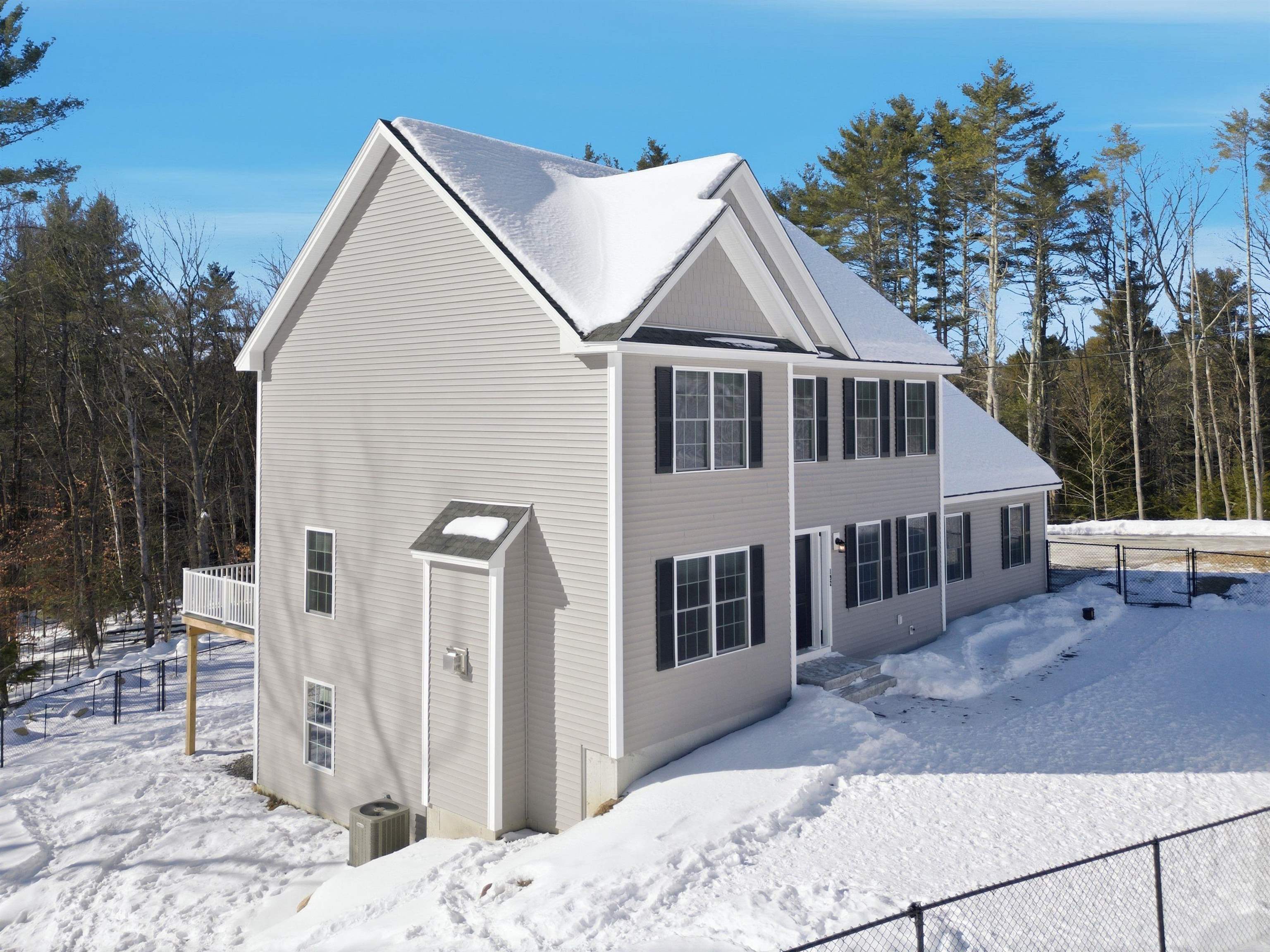 192 Grapevine Rd, Dunbarton, NH 03046