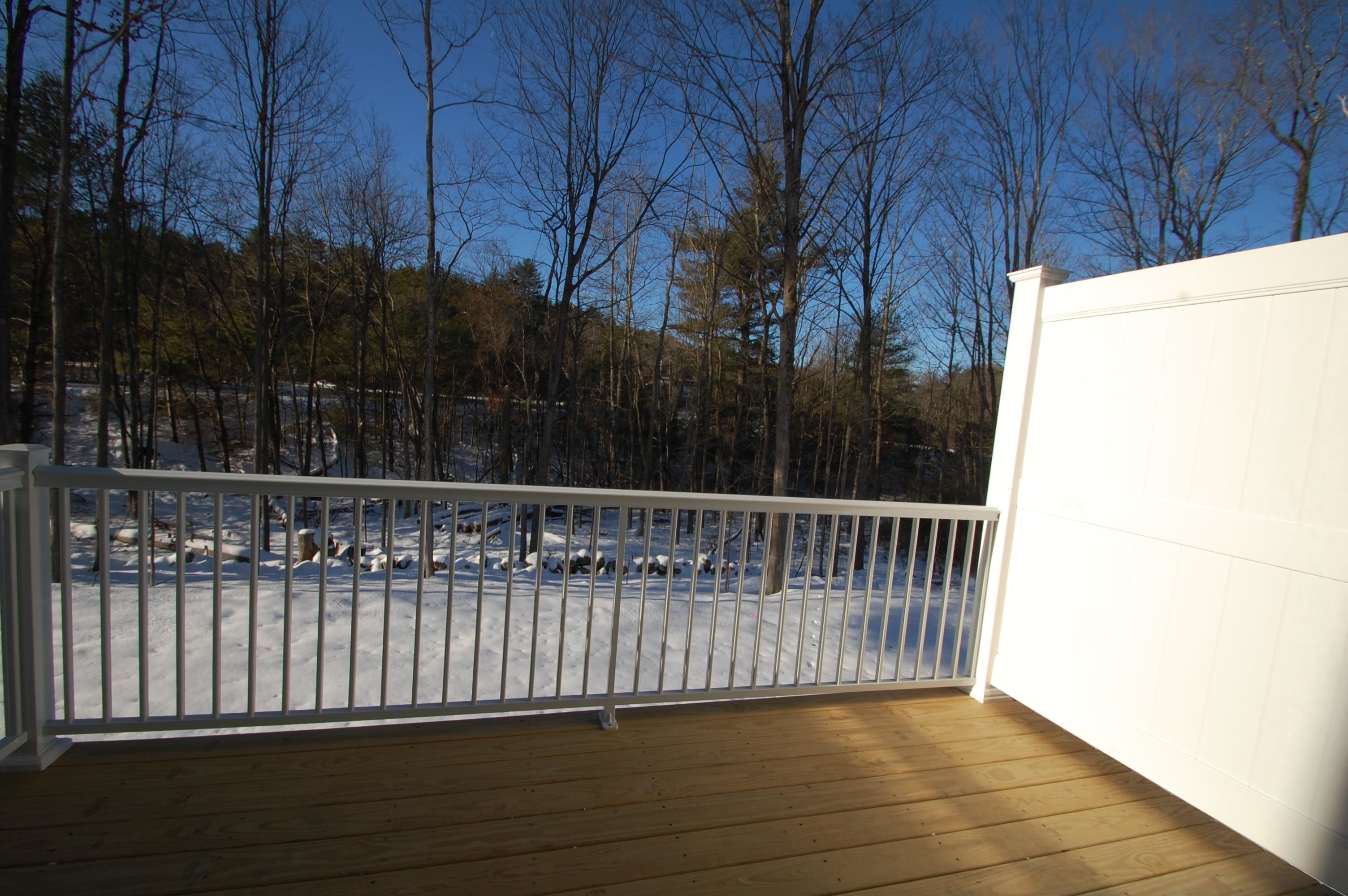 5D Dearborn Cir, Goffstown, NH 03045