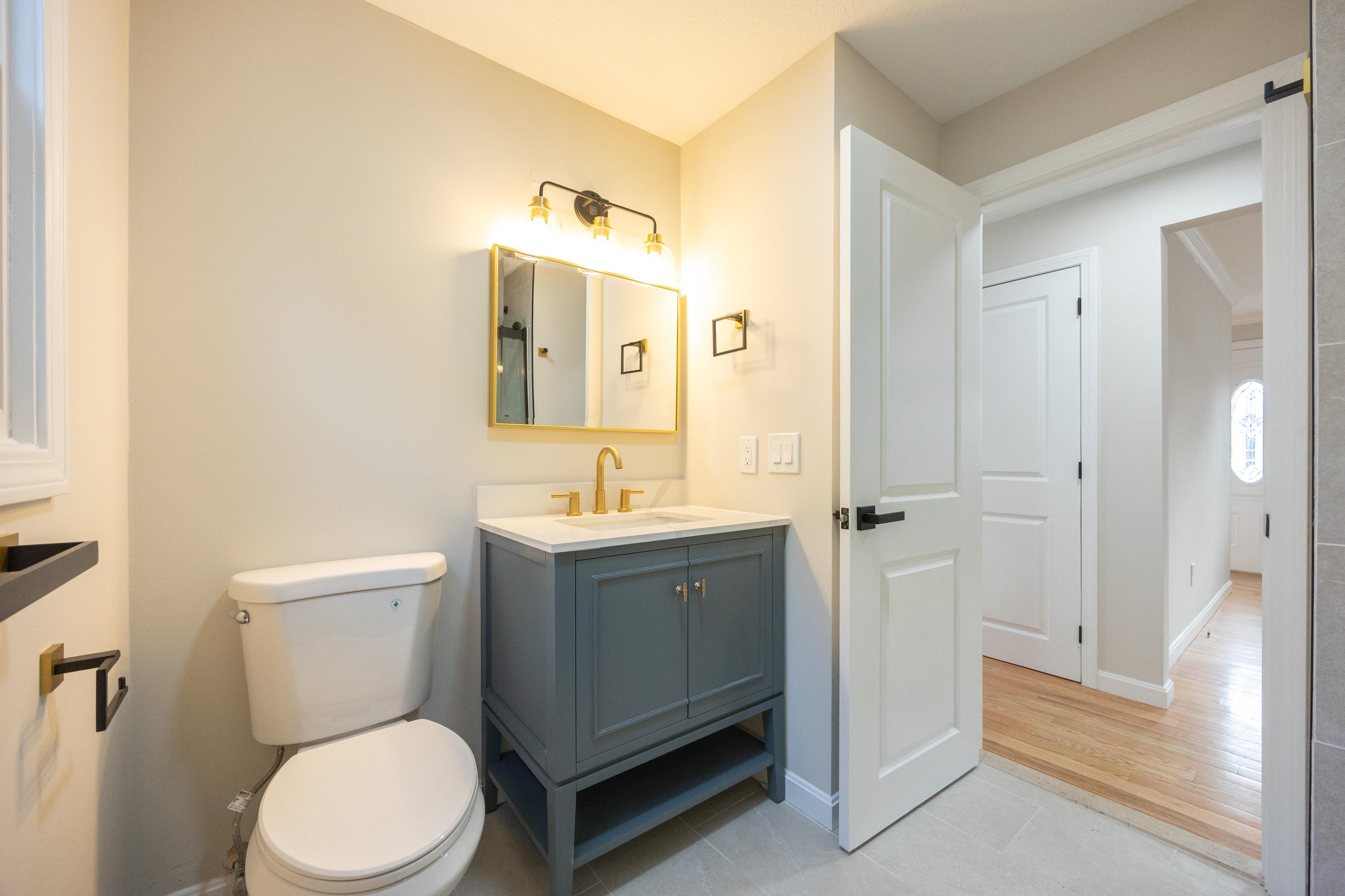 23 Mahogany Dr, Nashua, NH 03062