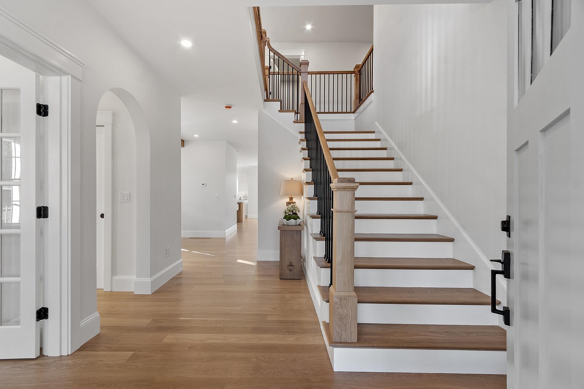 18 Sprague Mill Rd, Bedford, NH 03110