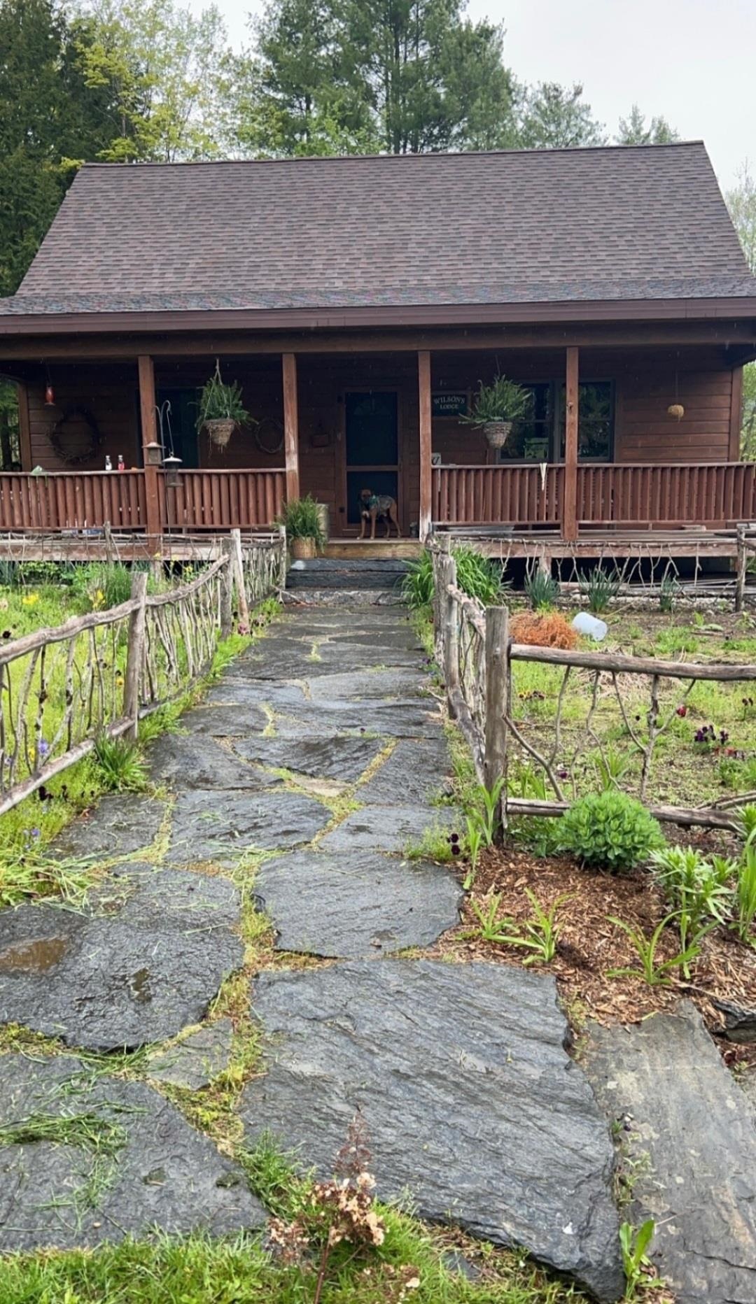 35 Upper Bartonsville Rd, Chester, VT 05143