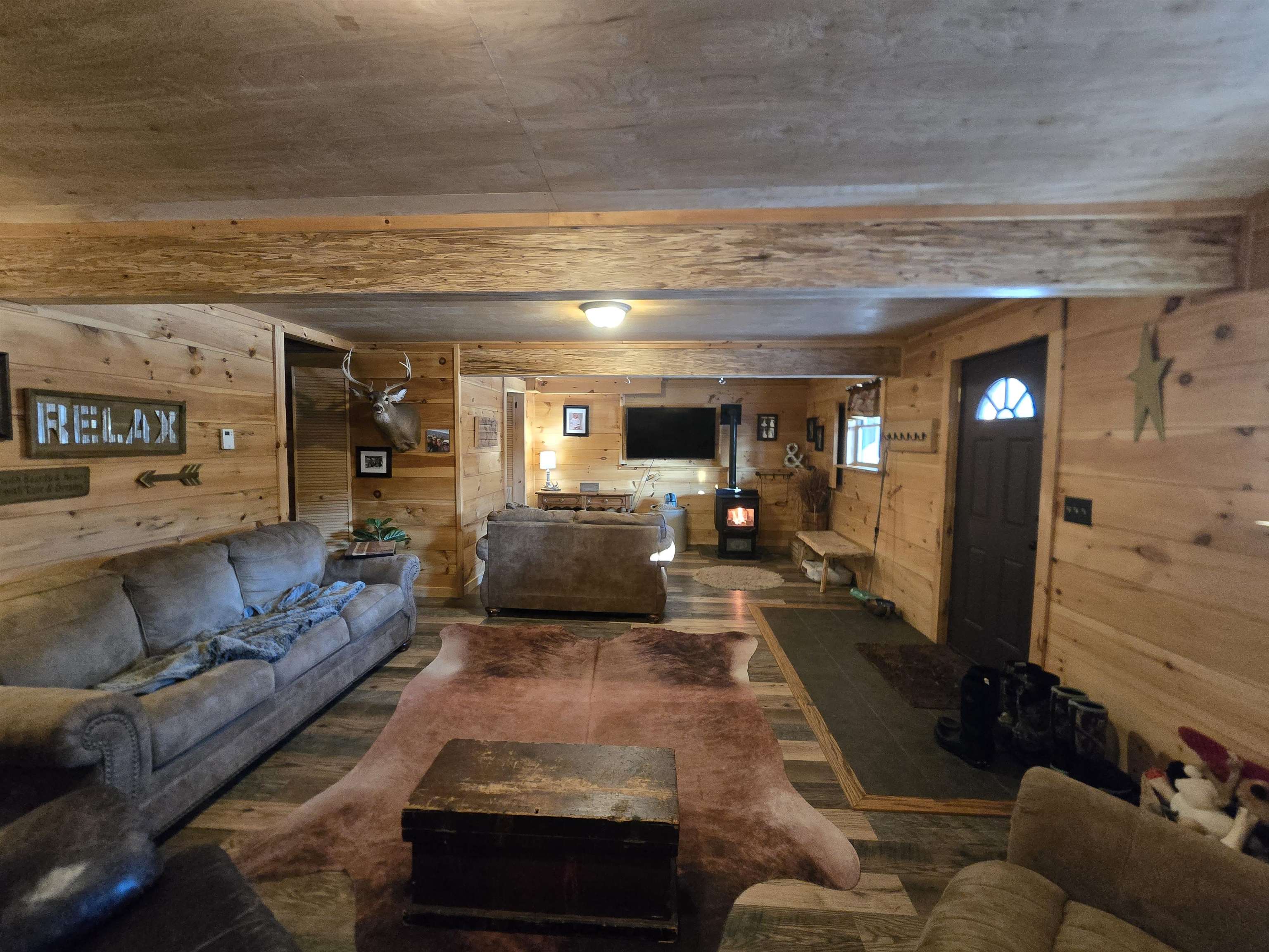 35 Upper Bartonsville Rd, Chester, VT 05143