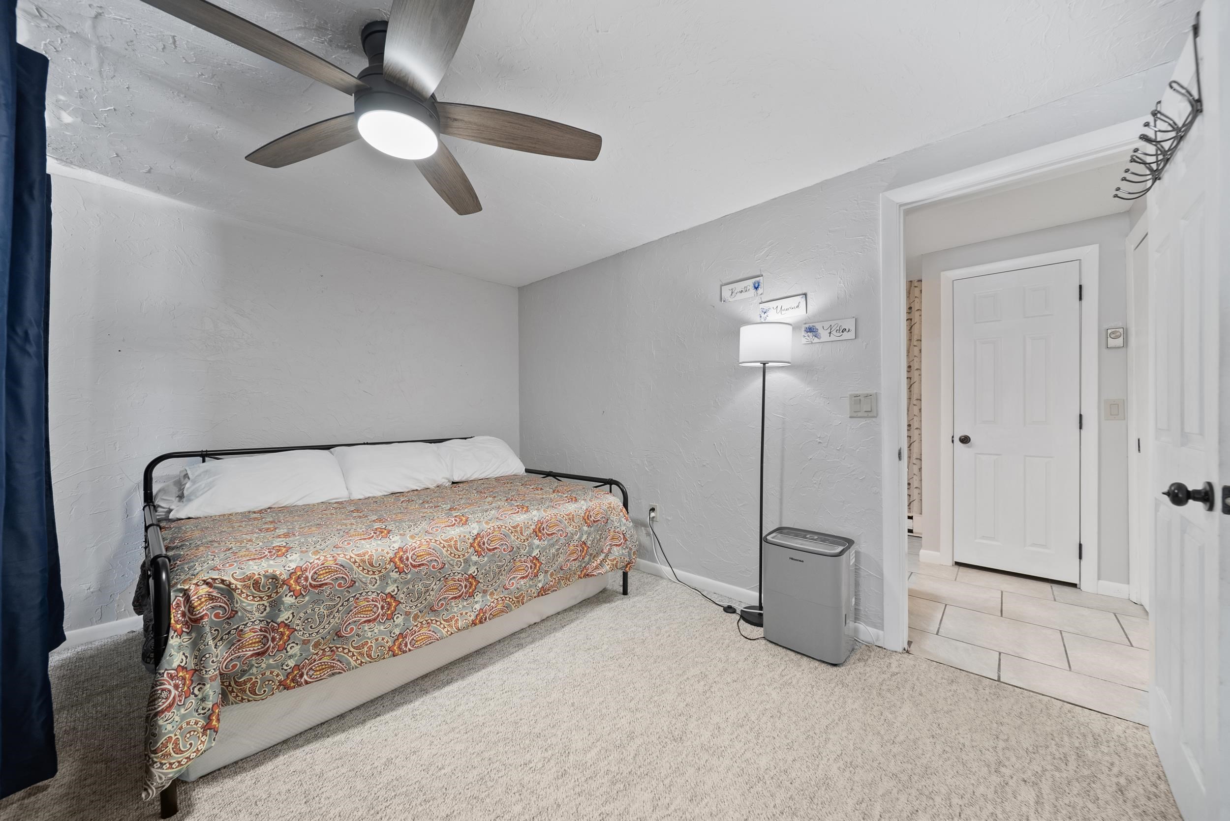 21 Village West Dr, Alexandria, NH 03222