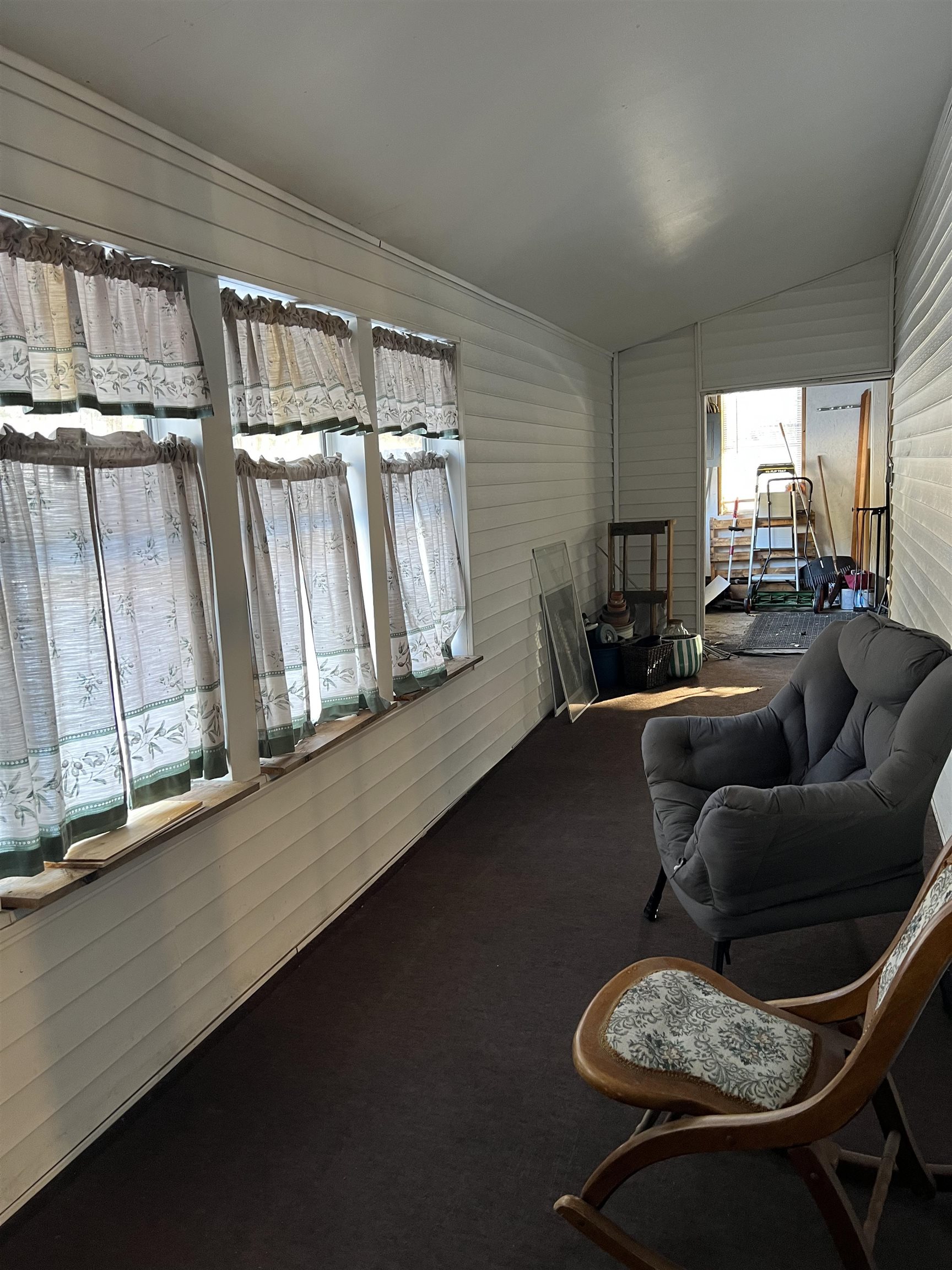 886 Keene Rd, Winchester, NH 03470