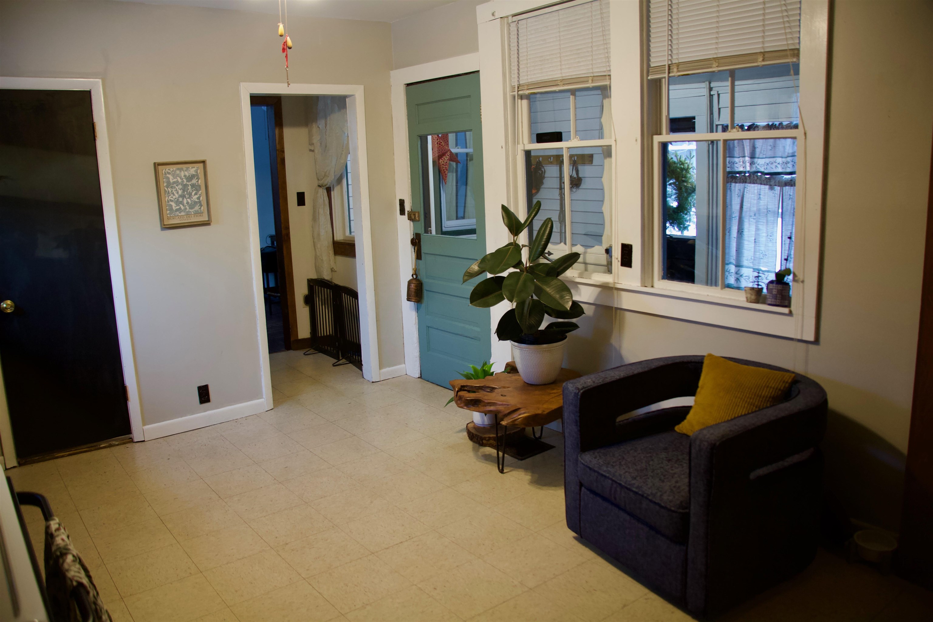 886 Keene Rd, Winchester, NH 03470