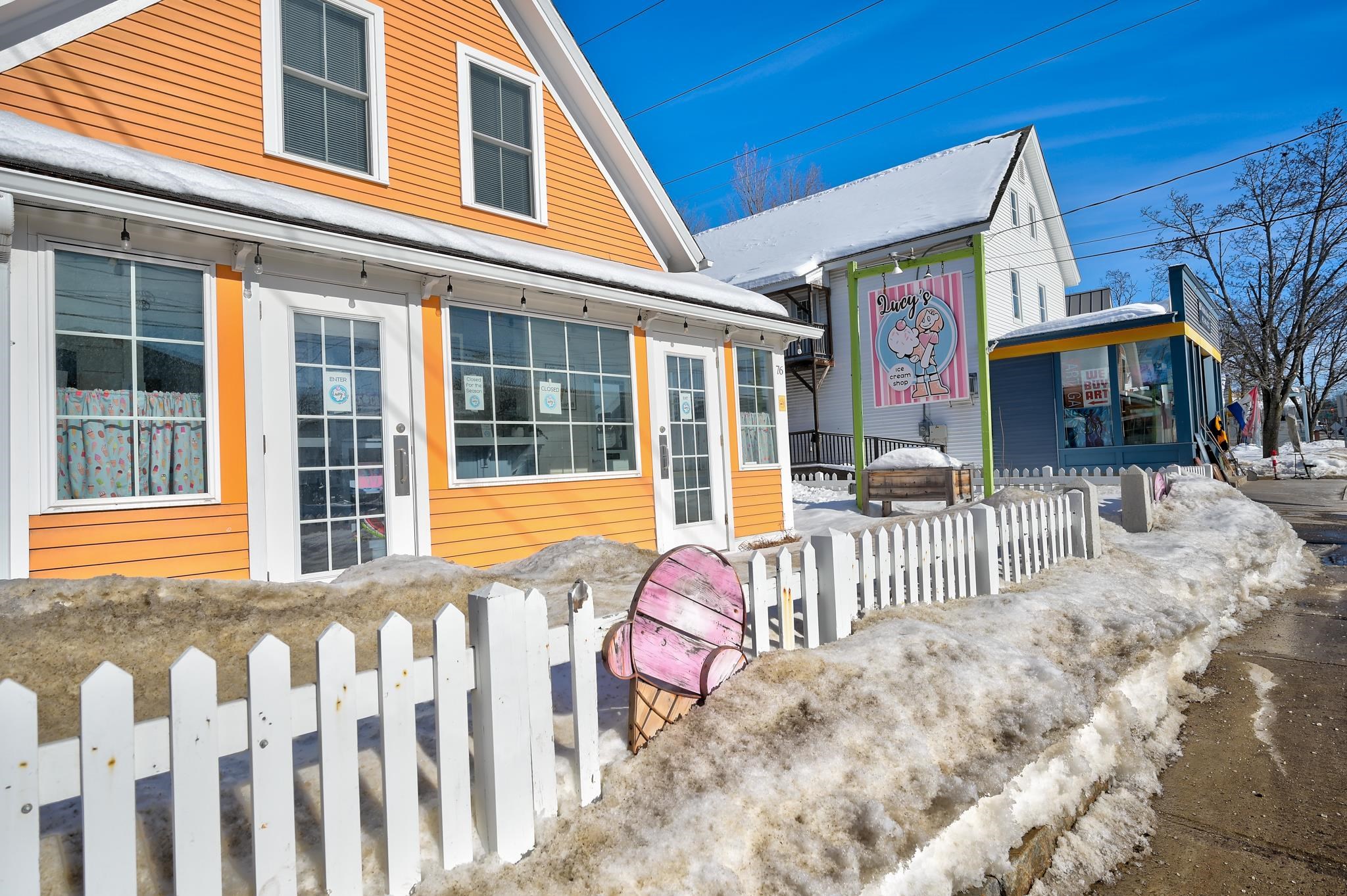 76 Main St, Conway, NH 03818