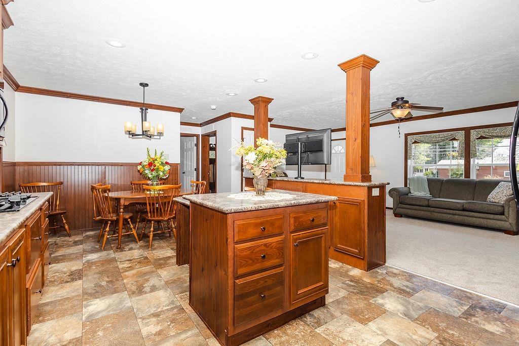 220 Robin Hood Dr #220, Exeter, NH 03833