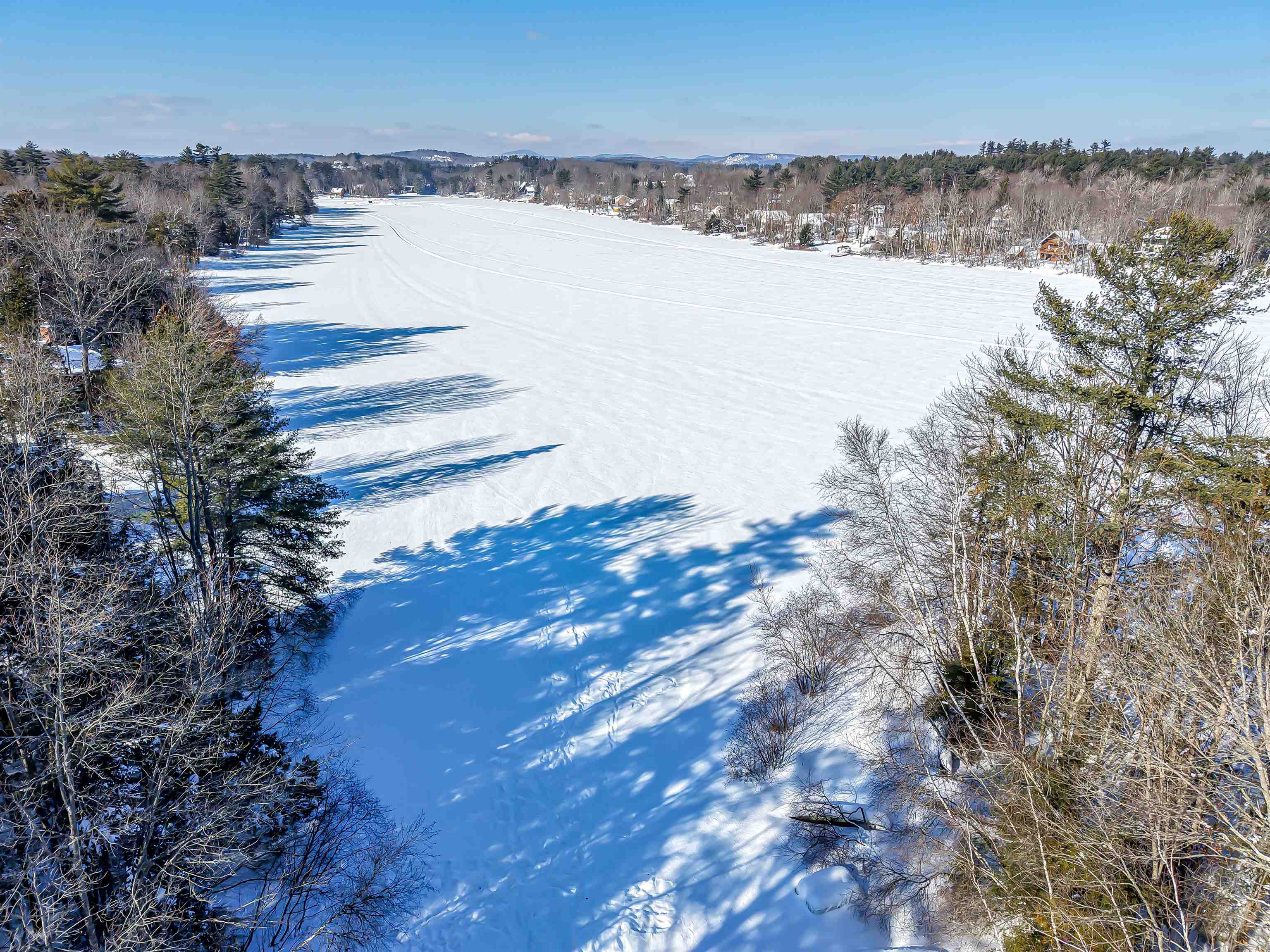 4 N Shore Dr, Barnstead, NH 03225