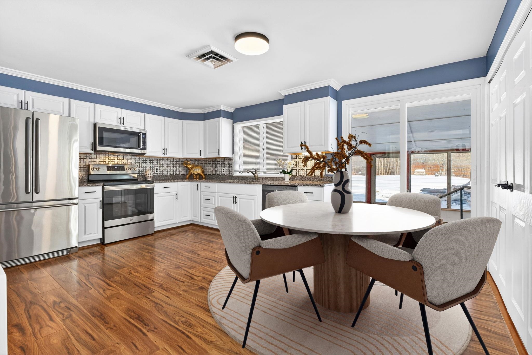 126 Cohas Ave, Manchester, NH 03109