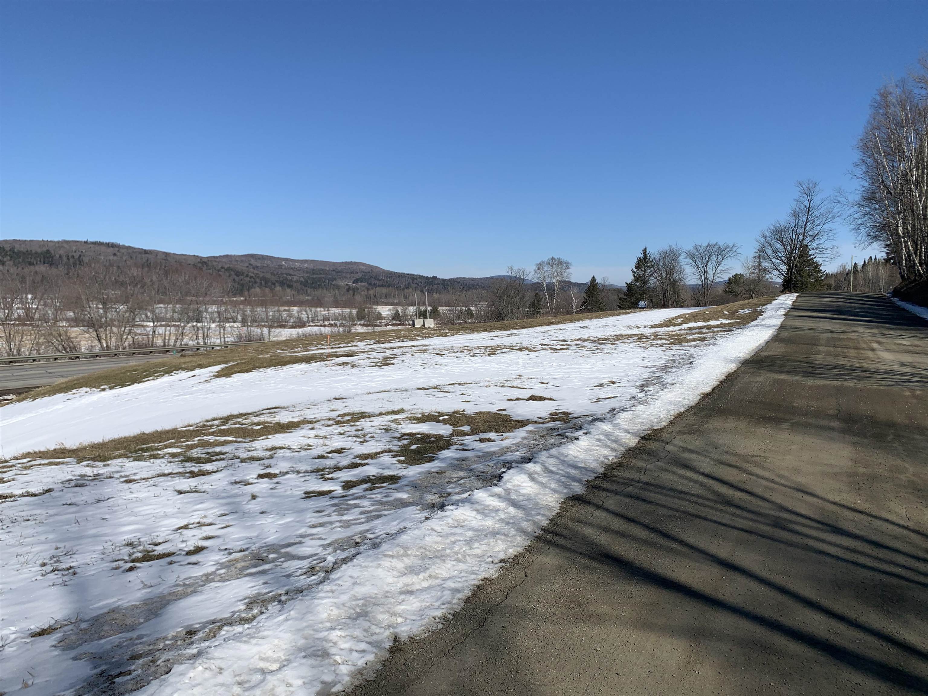 29 Ramsey Rd, Colebrook, NH 03576