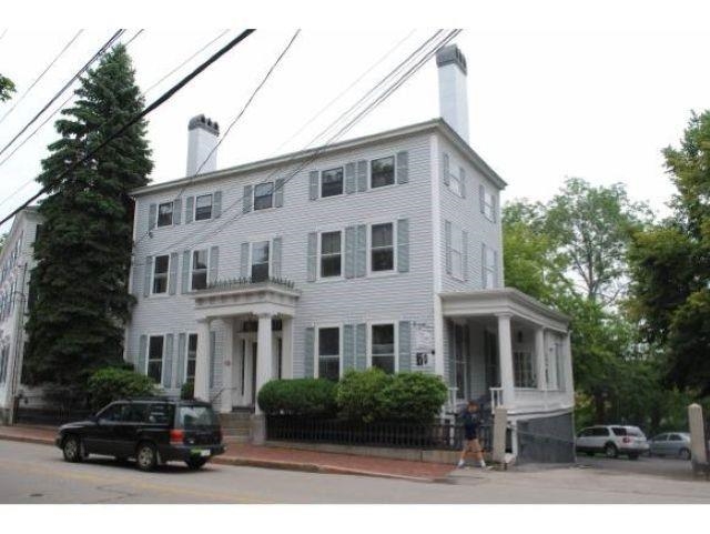 159 Middle St, Portsmouth, NH 03801