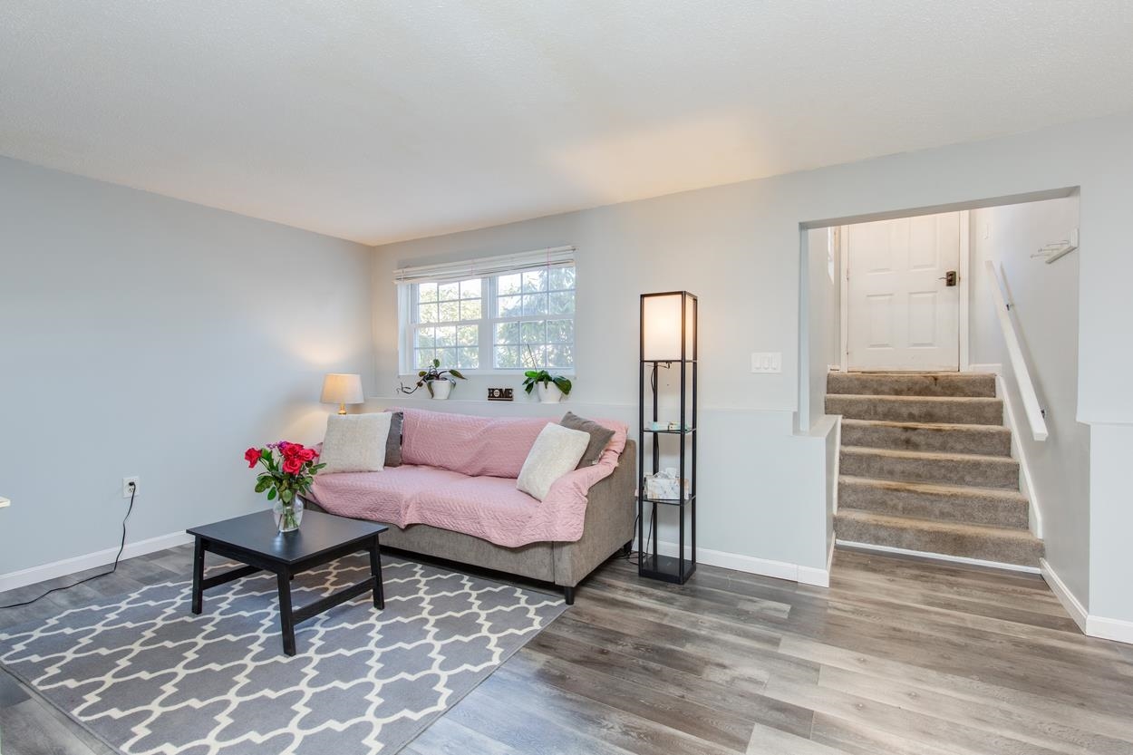 87A East Ridge Rd, Merrimack, NH 03054-4444