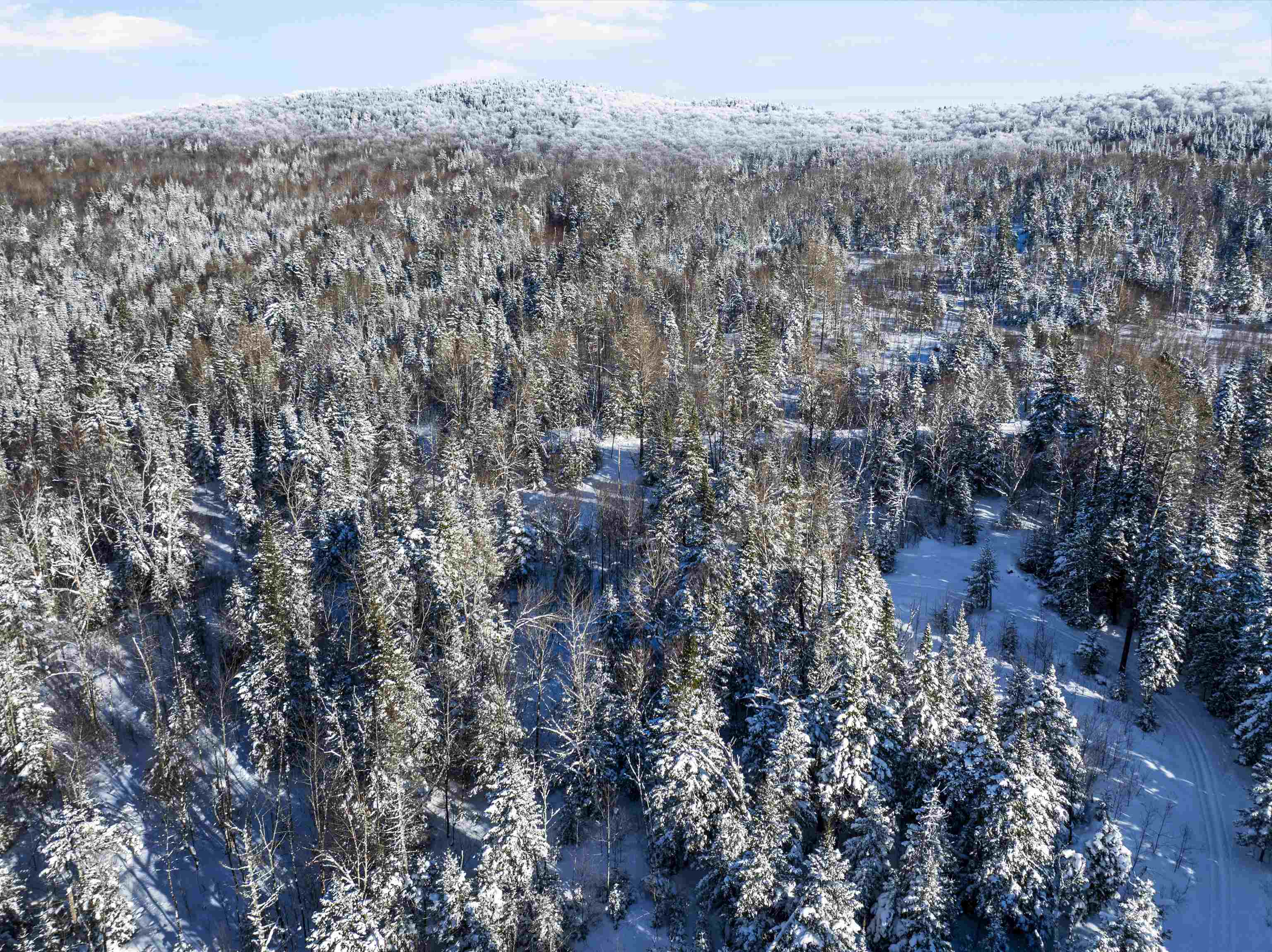 848 Diamond Pond Rd, Stewartstown, NH 03597