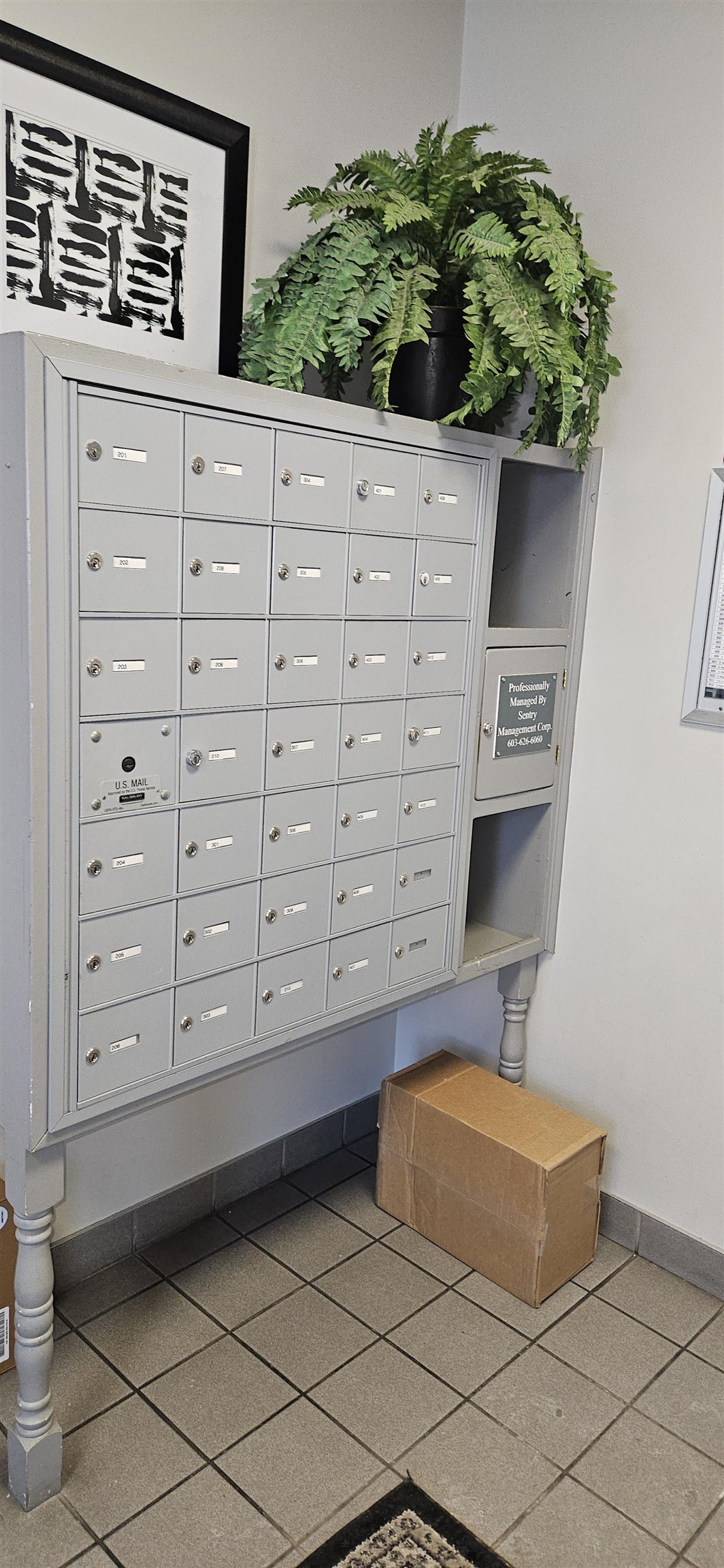 96 River Rd #303, Manchester, NH 03104