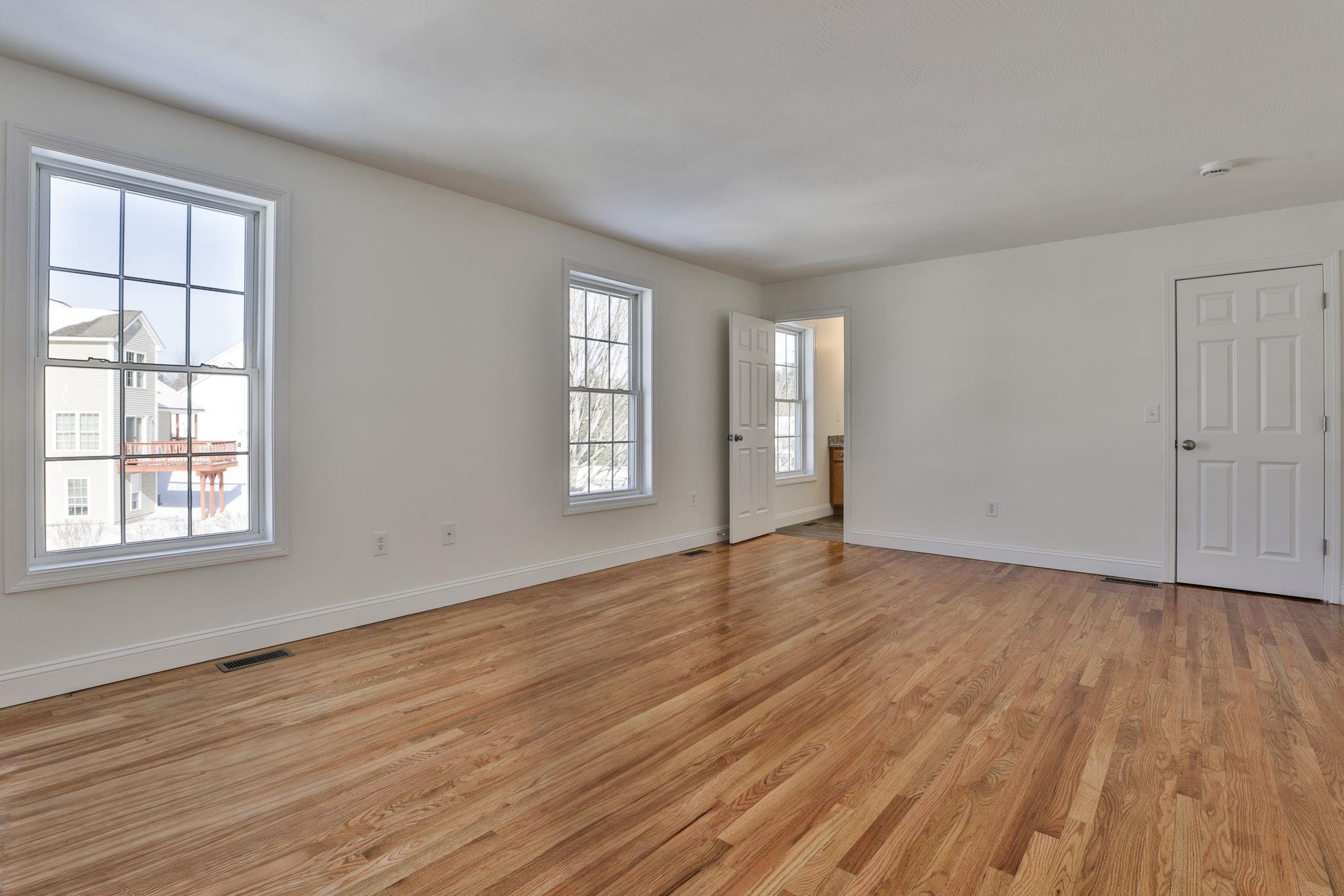 11 Tavernier Way, Manchester, NH 03109