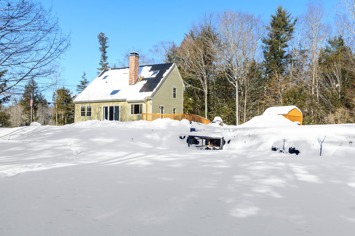14 Range Rd, Deerfield, NH 03037