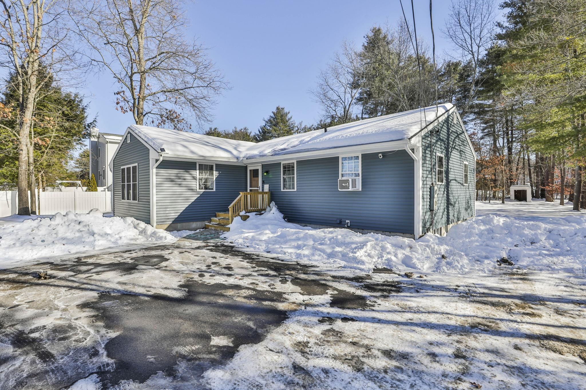 668 West Hollis St, Nashua, NH 03062