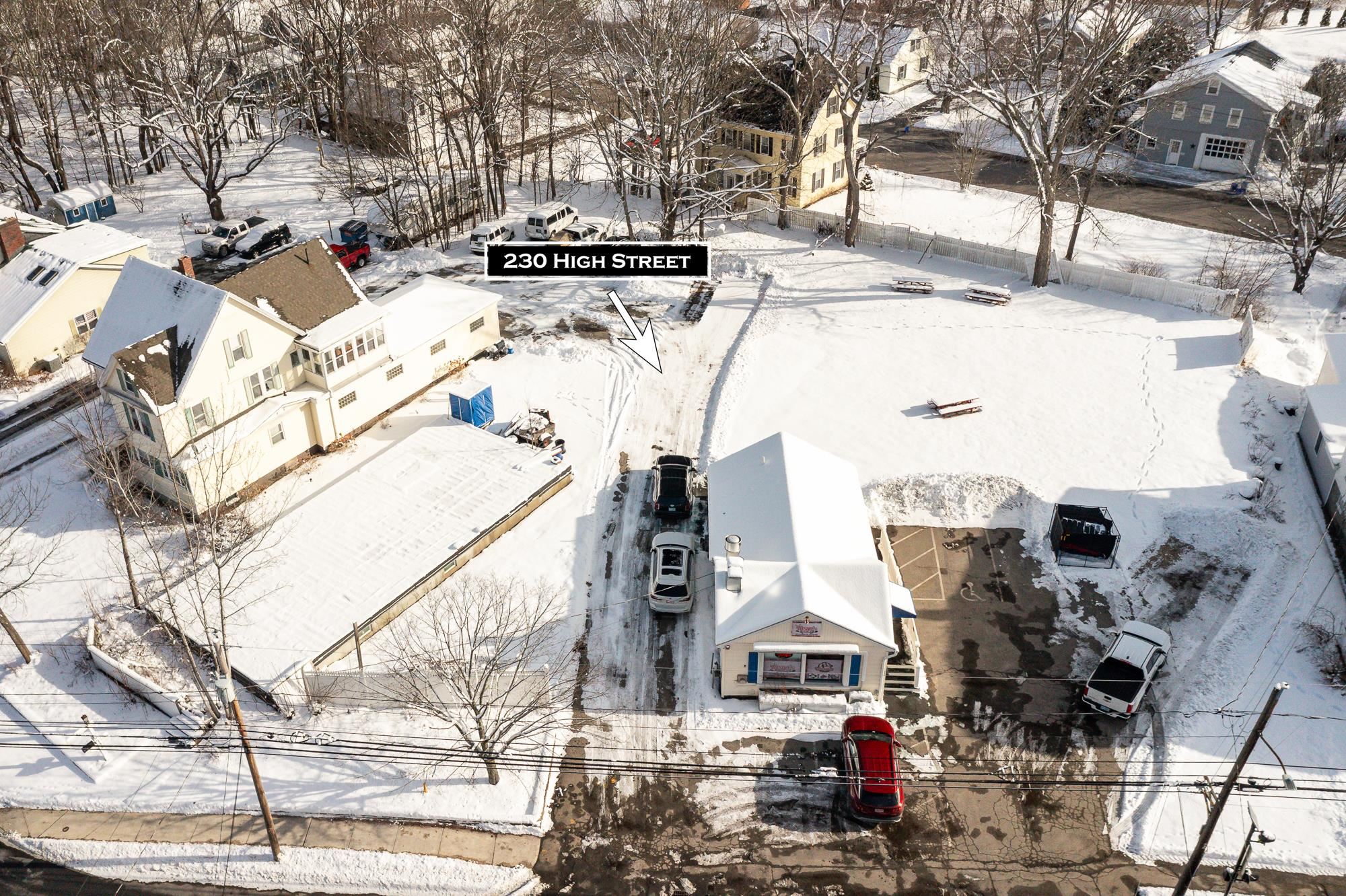 230 High St, Somersworth, NH 03878