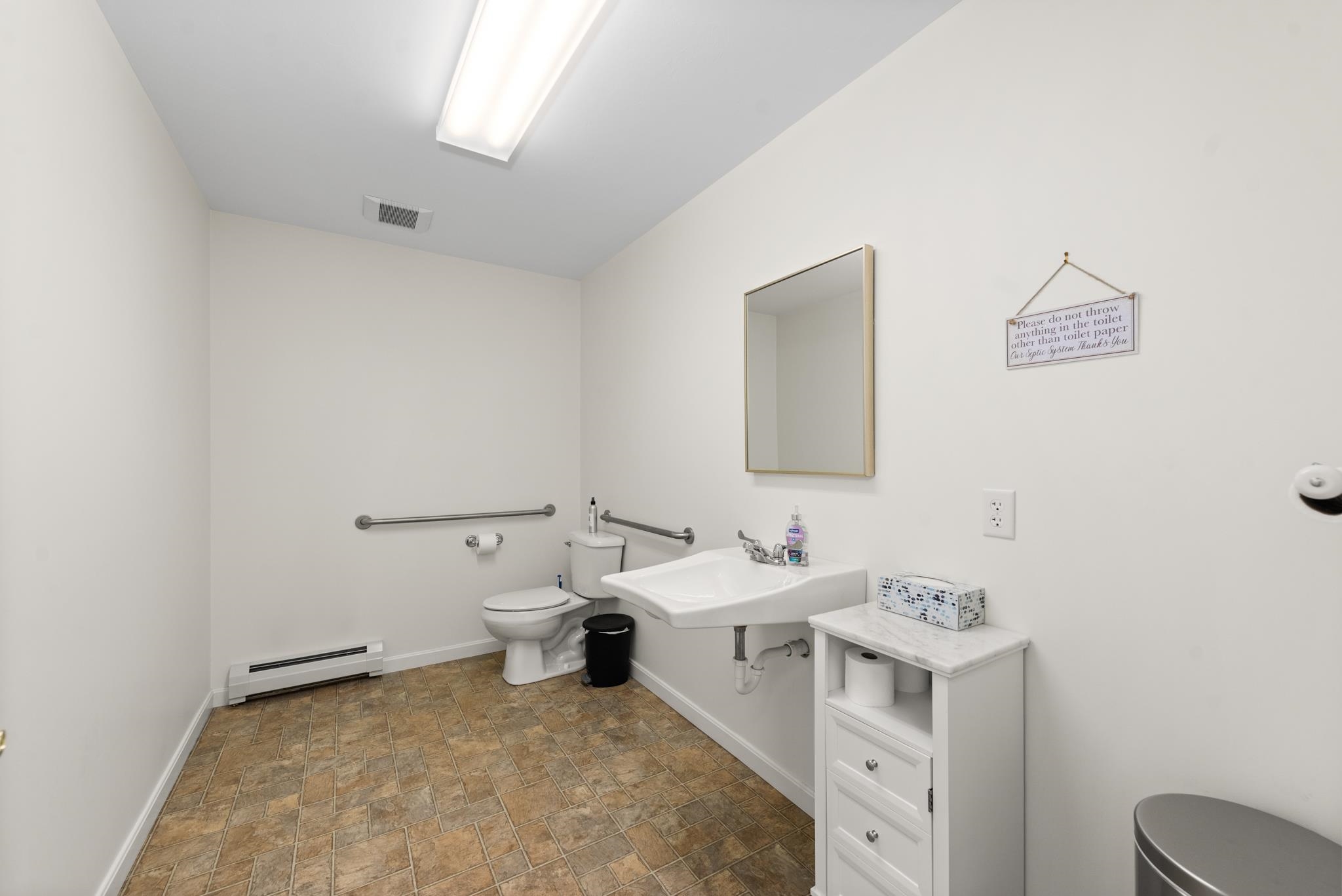 Handicap Accessible Bath