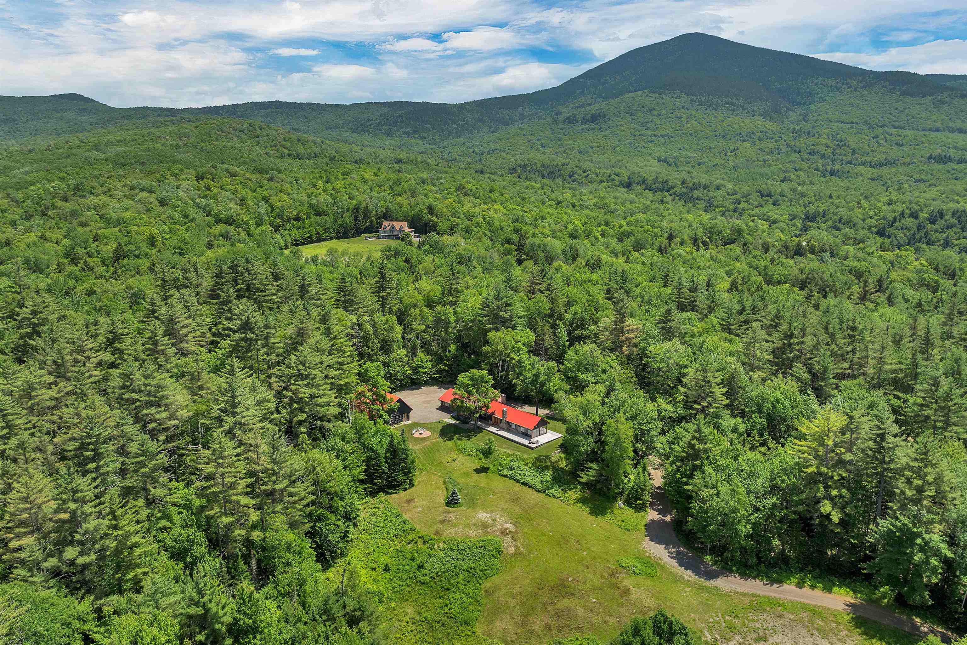 83 Towle Rd, Jackson, NH 03846