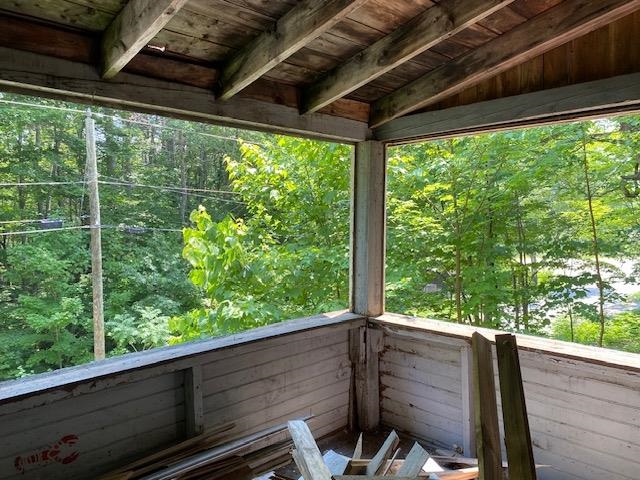 Another angle of the porch 24691578