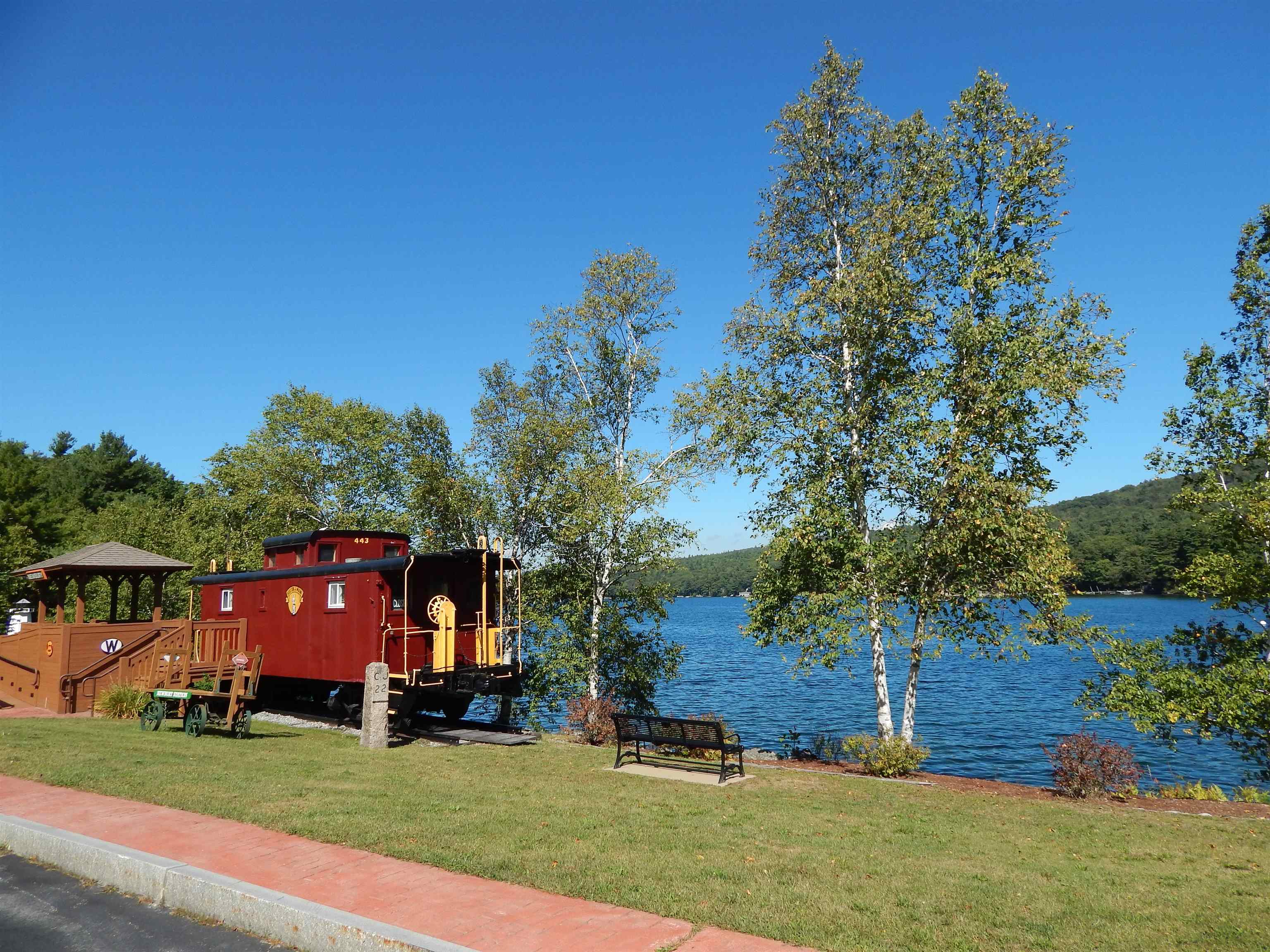 43 Newbury Heights Rd, Newbury, NH 03255