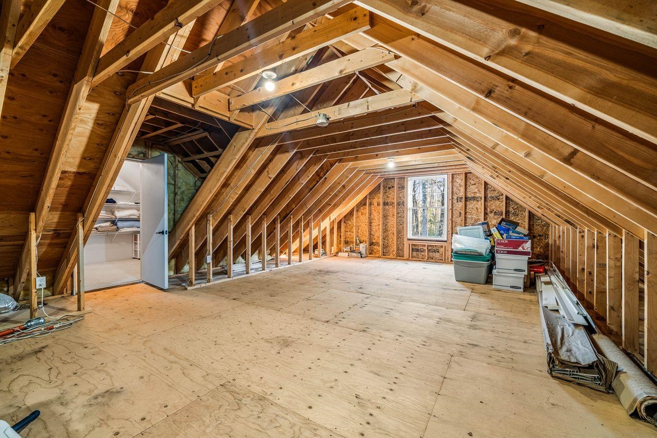 3 Winterberry Rd, Brookline, NH 03033