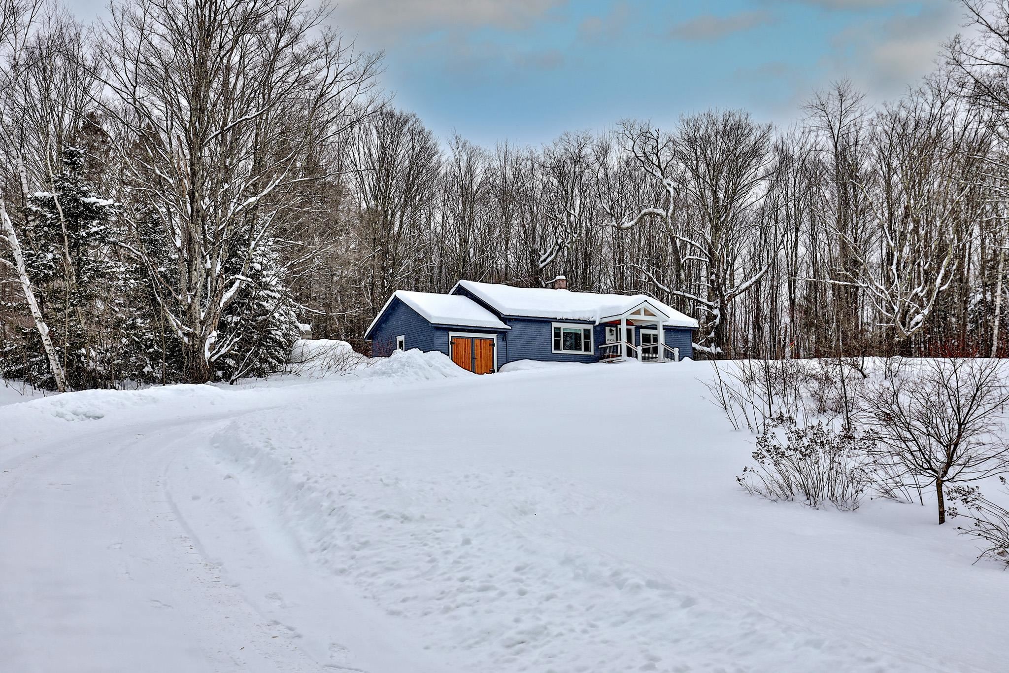 3078 North Hollow Rd, Rochester, VT 05767