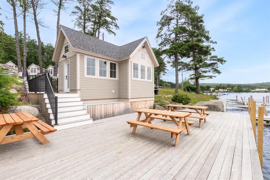 109 Weirs Blvd, Laconia, NH 03246