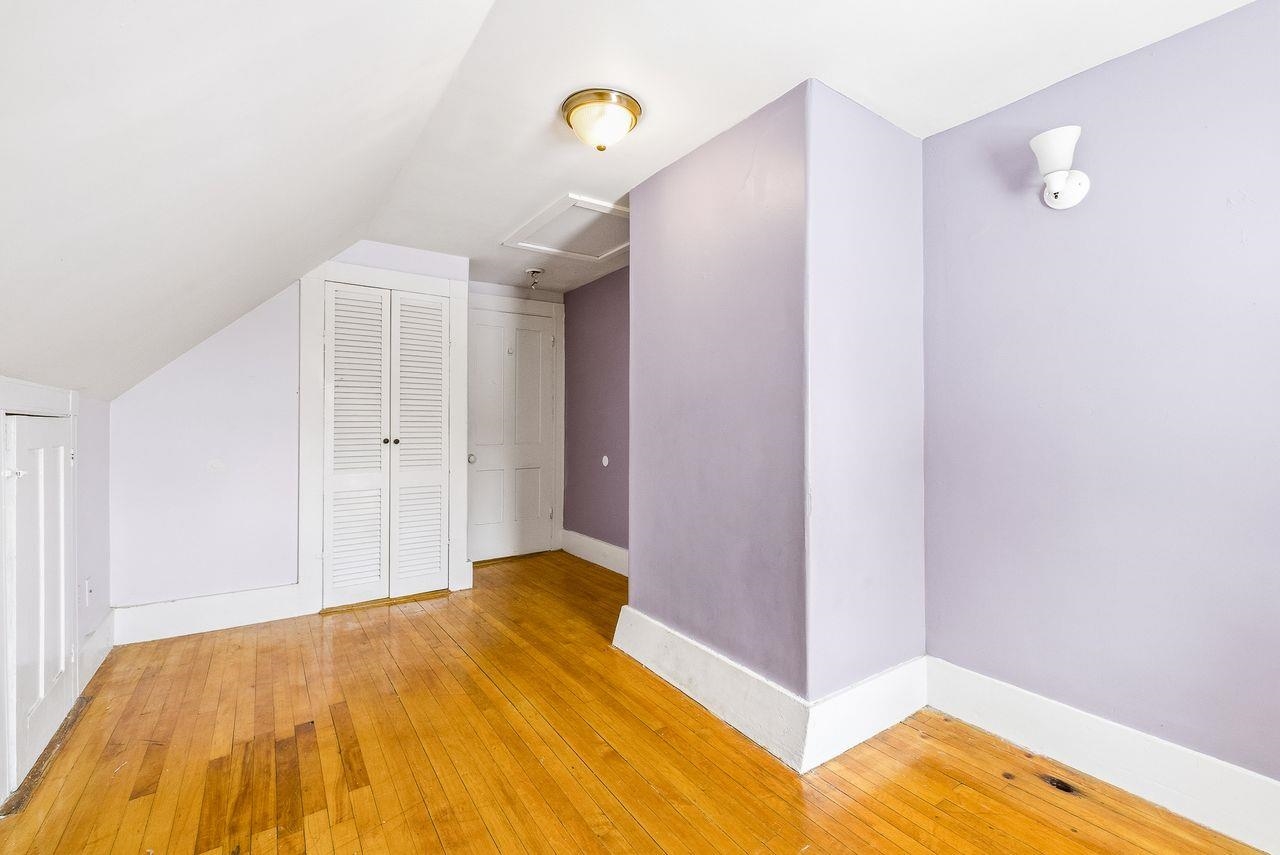 56 Atkinson St, Dover, NH 03820