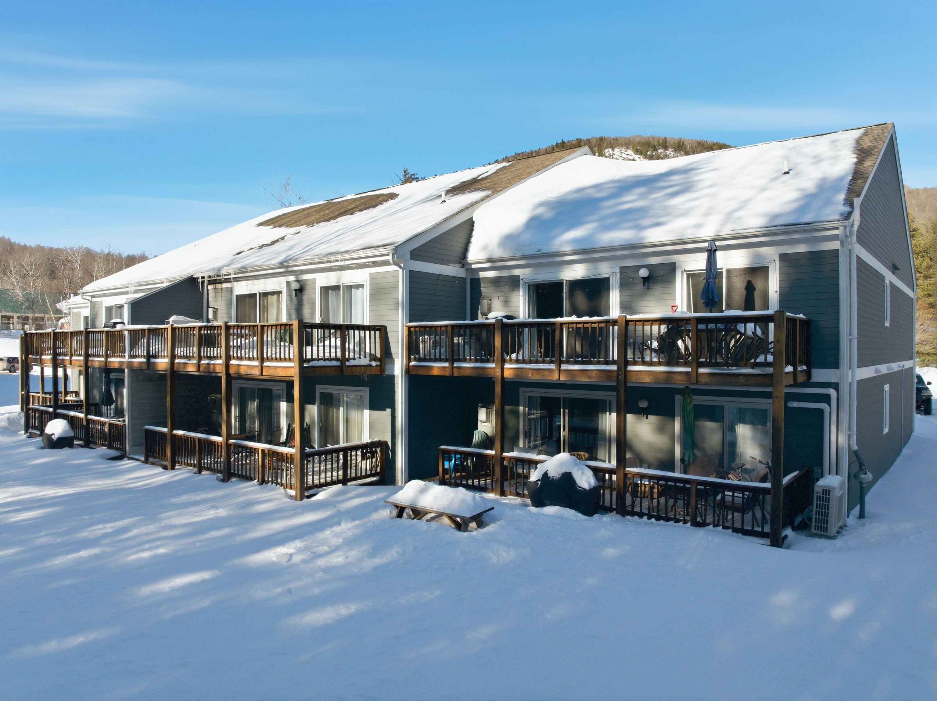 5 White Oak Ln, Lincoln, NH 03251