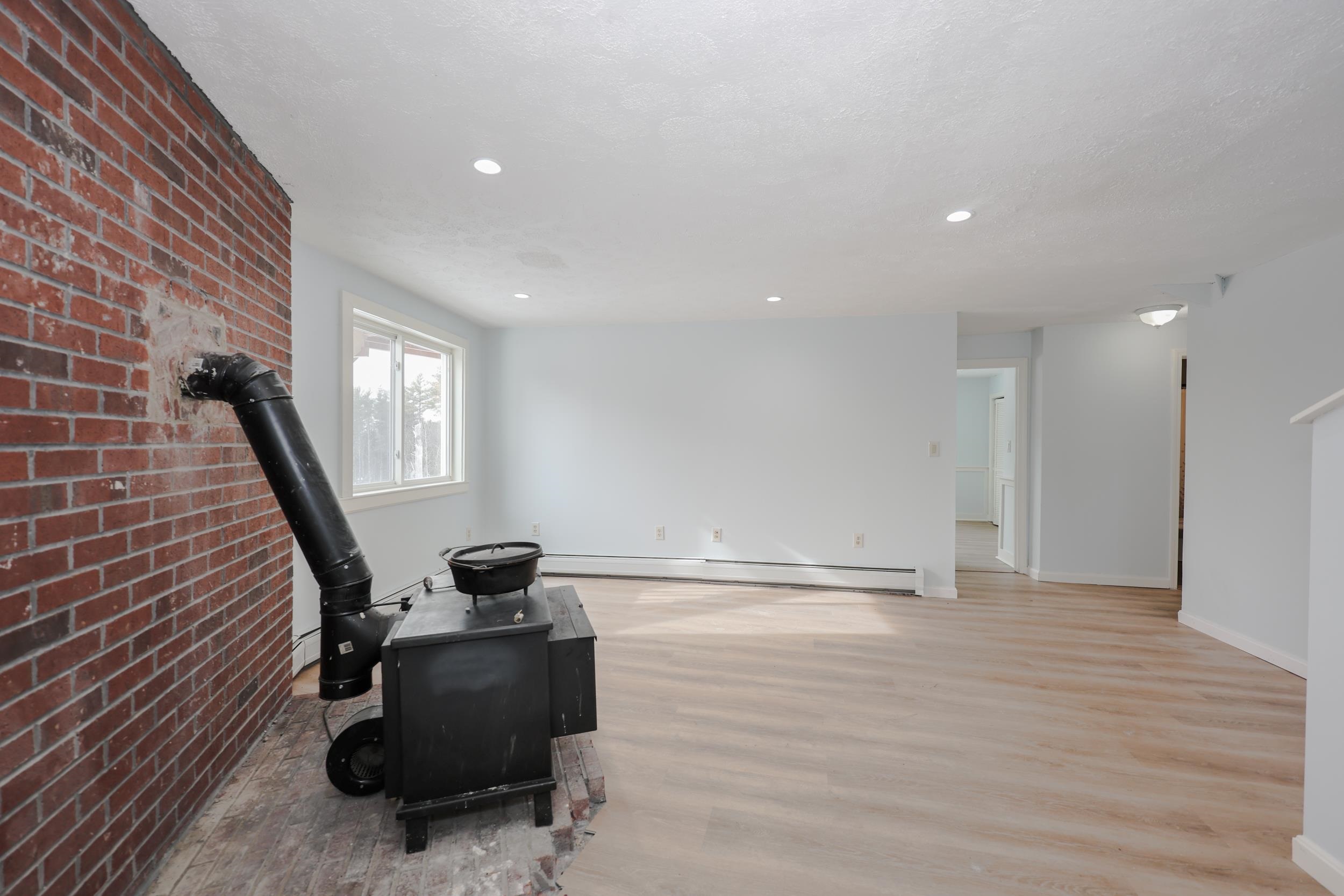 68 Targhee Dr, Pittsfield, NH 03263