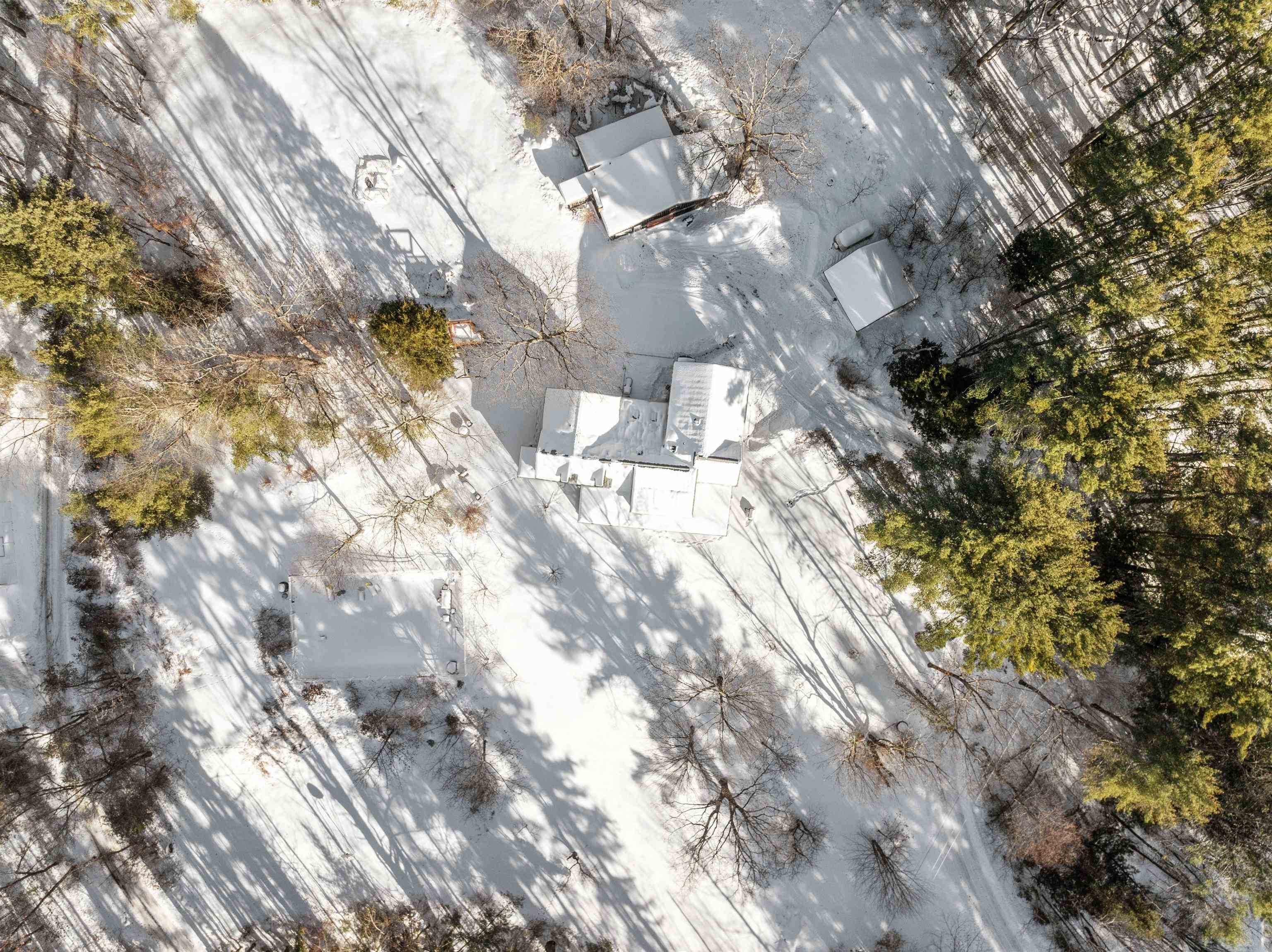 30 Pond Parish Rd, Amherst, NH 03031