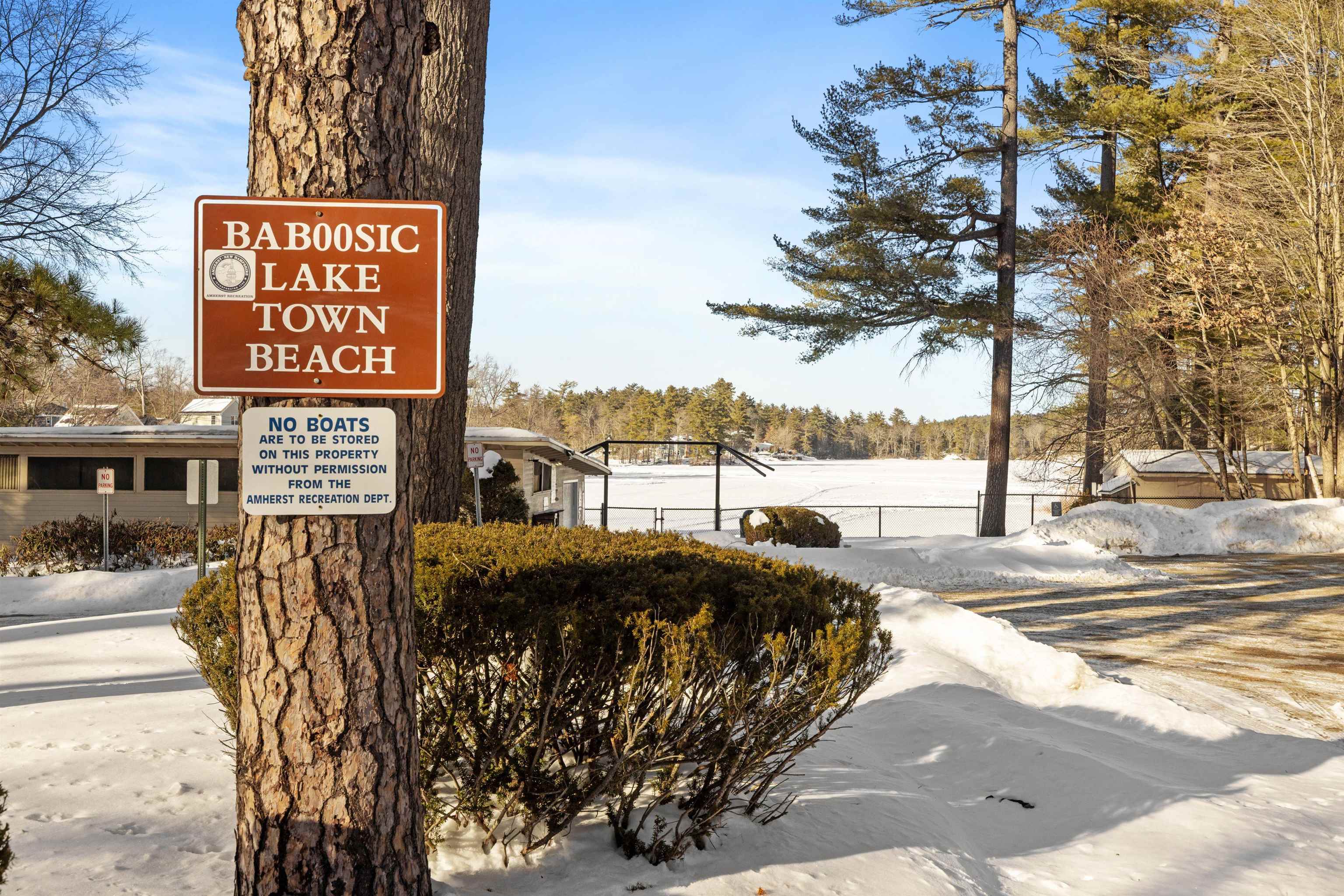 30 Pond Parish Rd, Amherst, NH 03031