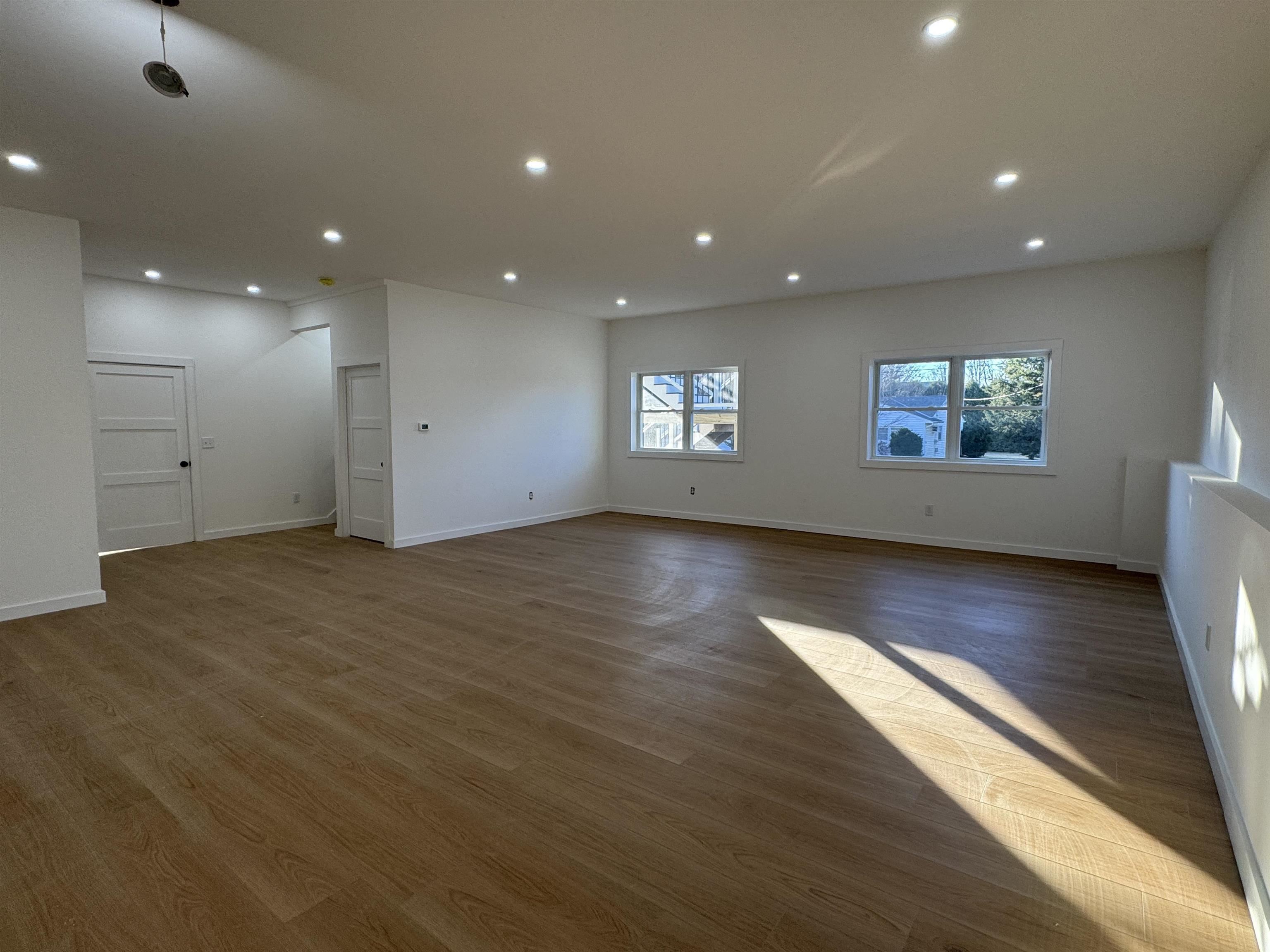 Basement 24700493
