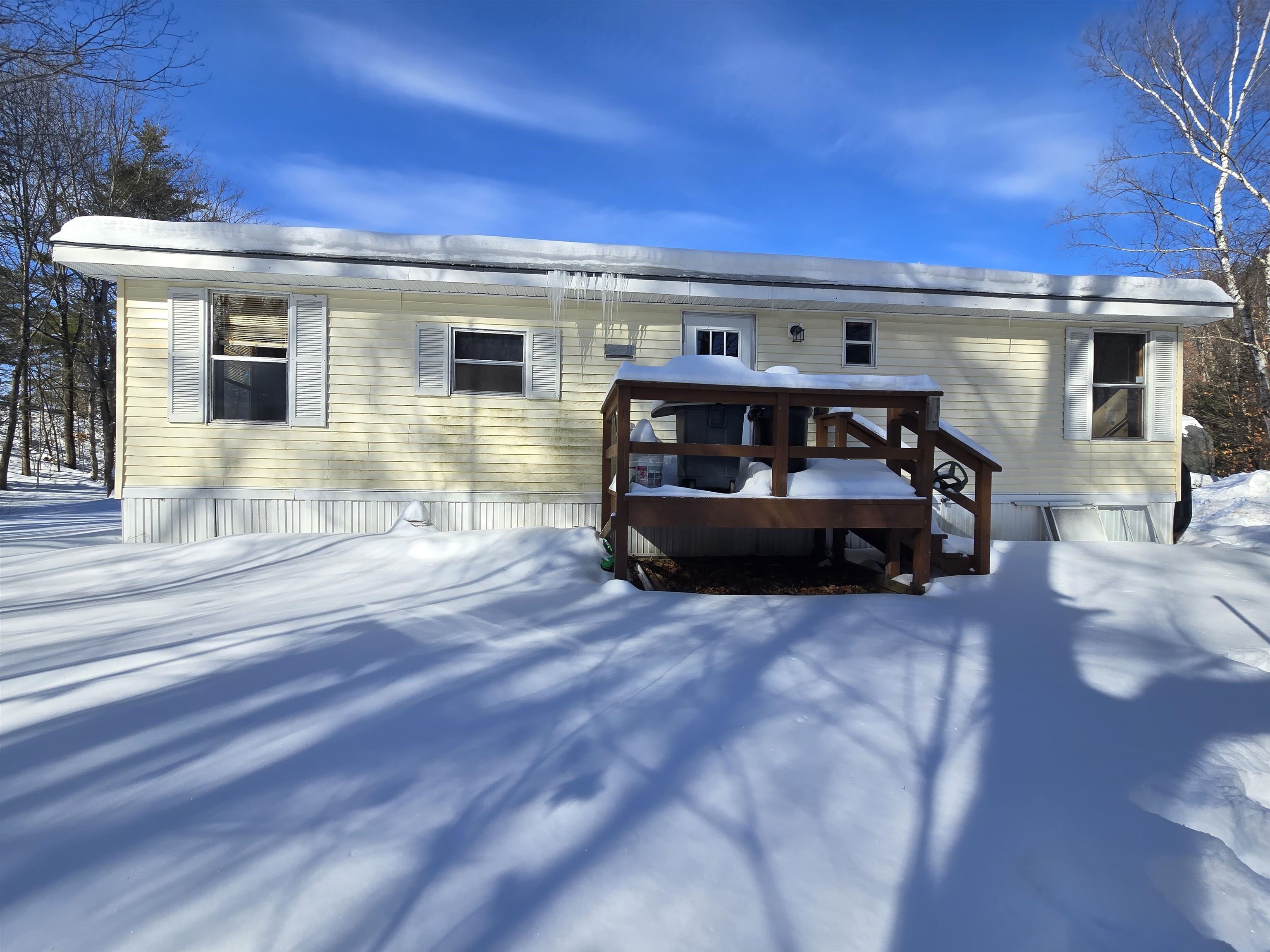 862 Mayhew Turnpike, Bridgewater, NH 03222