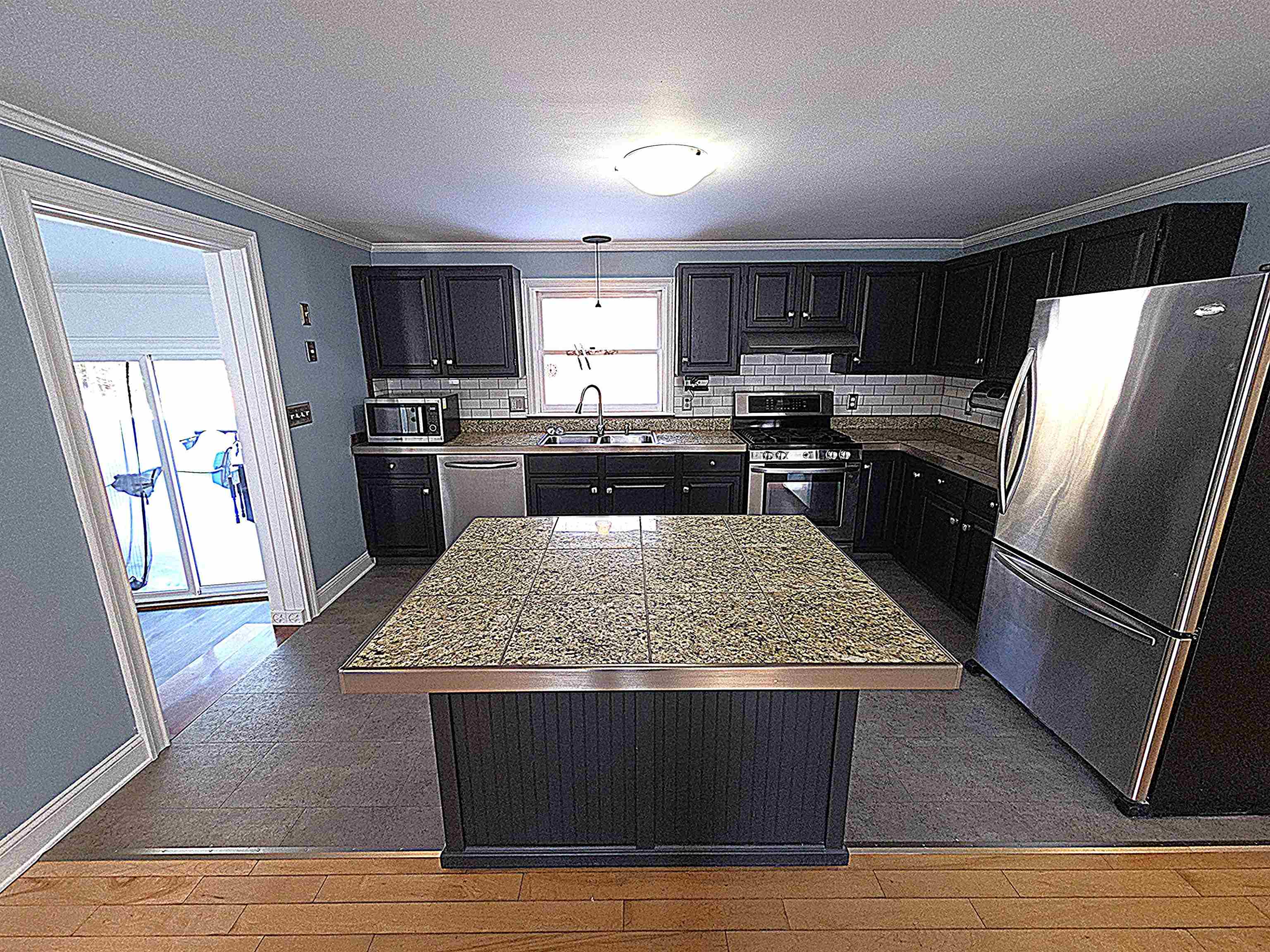 9 Norton Woods Dr, Newmarket, NH 03857