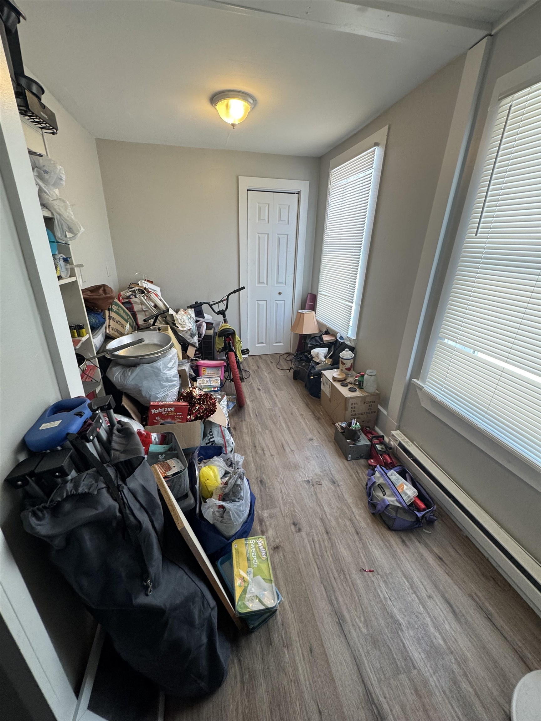 11 Ashuelot St, Winchester, NH 03477