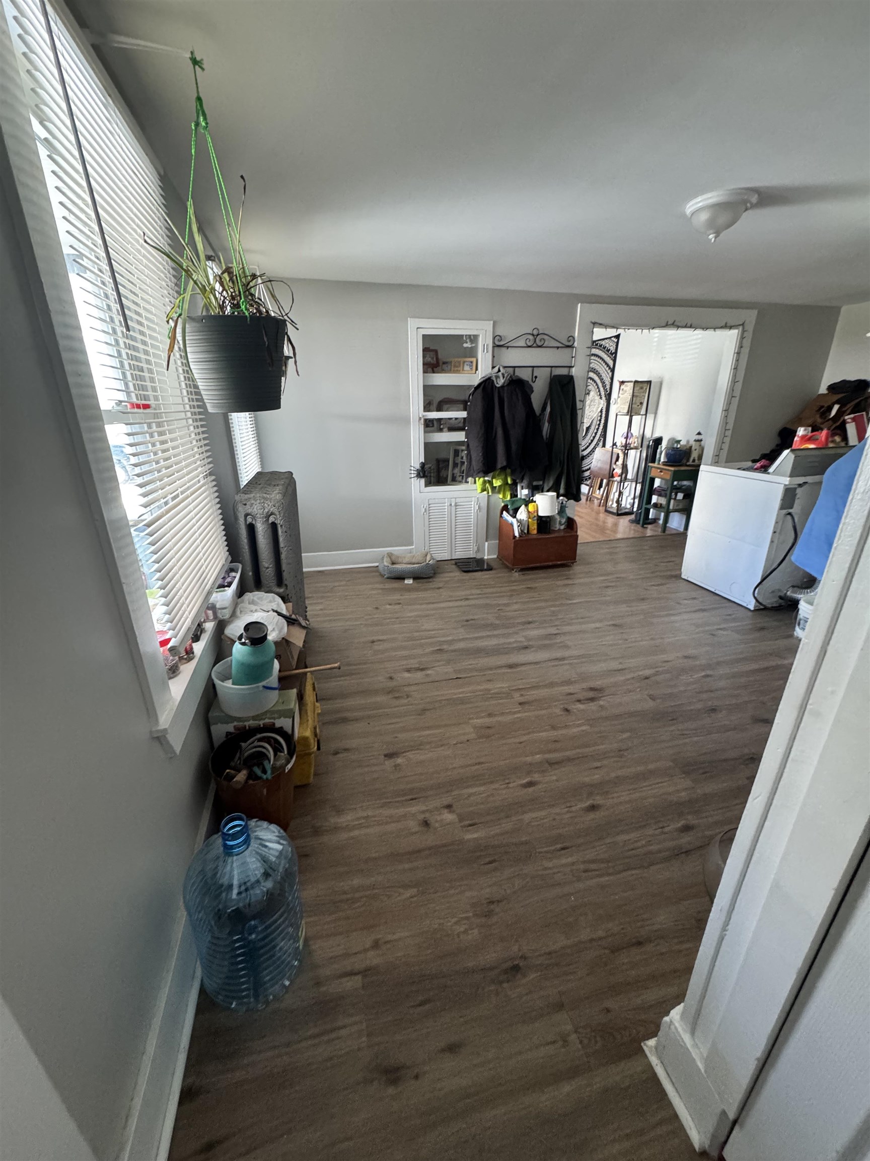 11 Ashuelot St, Winchester, NH 03477