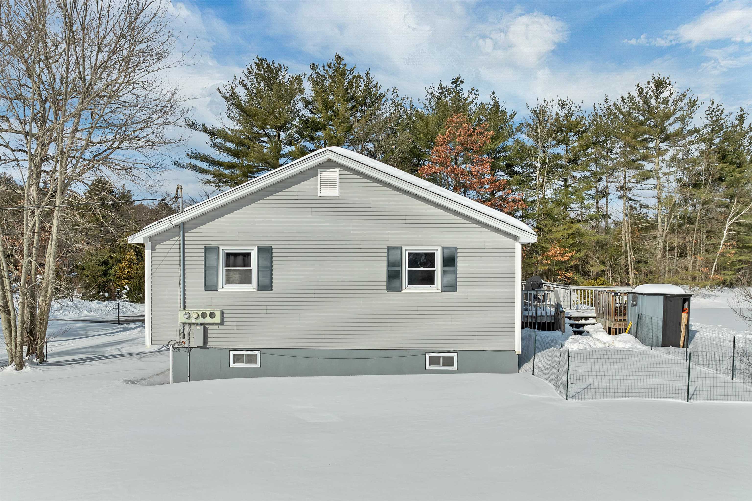 1102 Mammoth Rd #A & B, Pelham, NH 03076