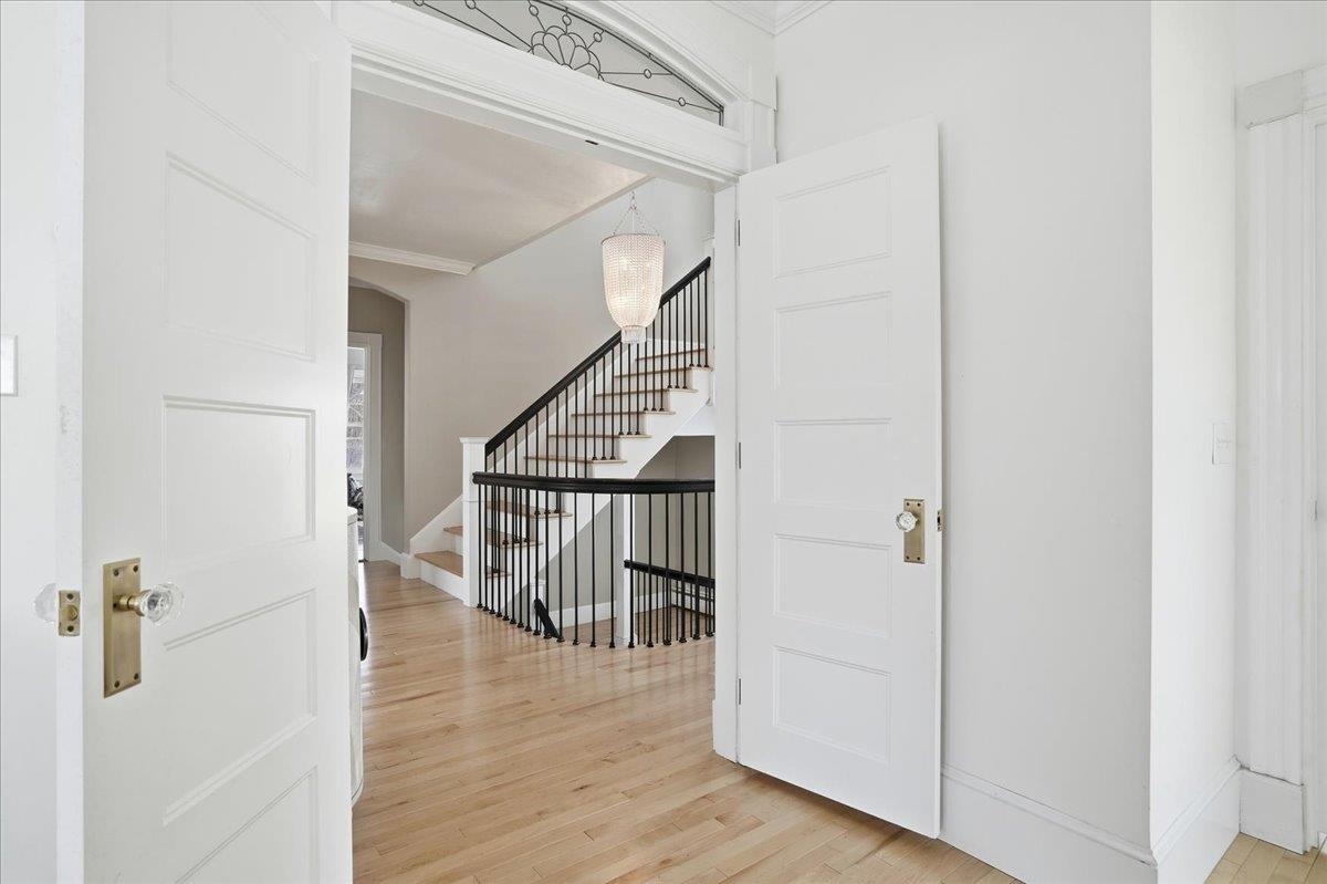 2159 Elm St, Manchester, NH 03104