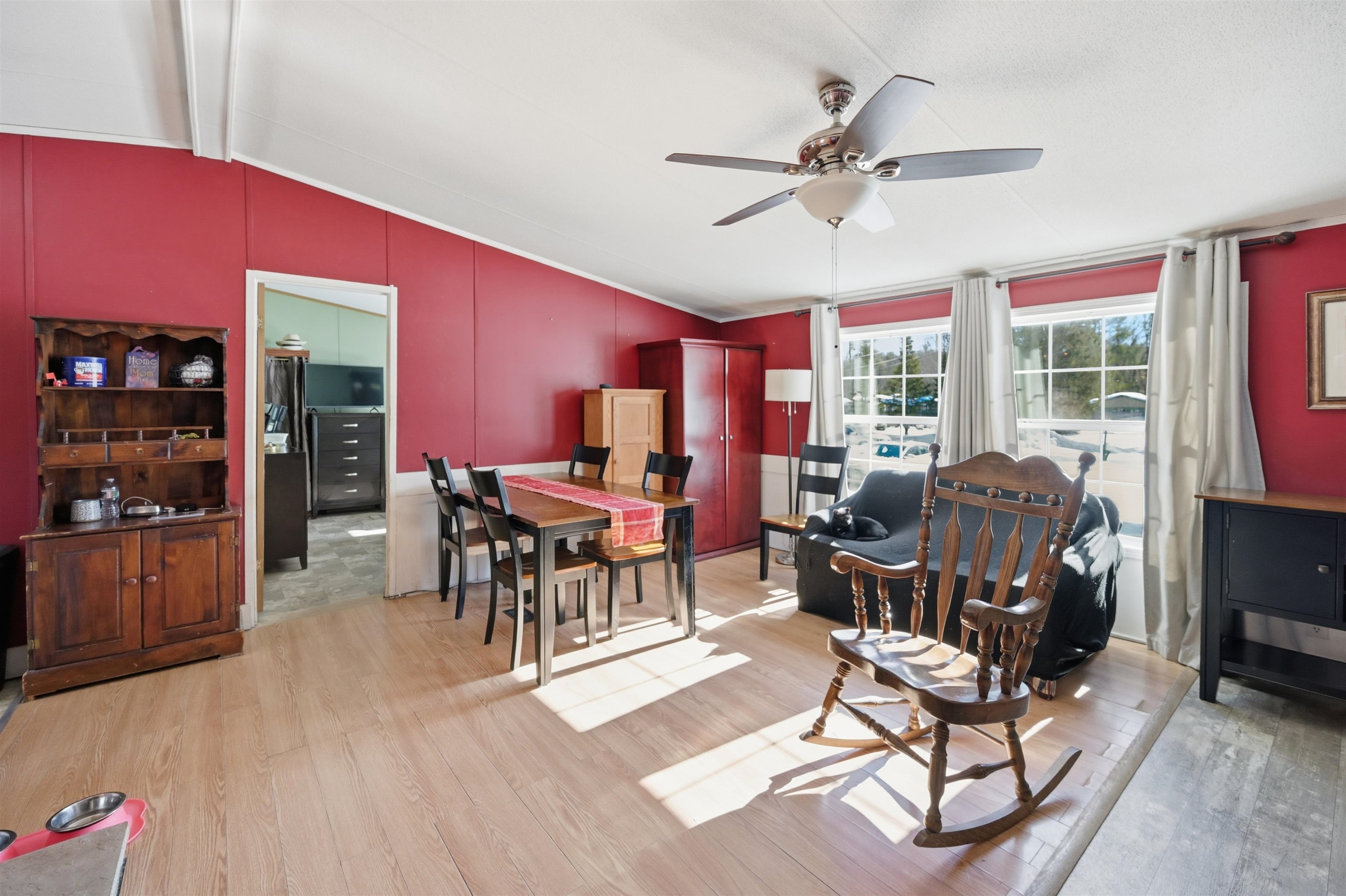 11 Darren Dr, Raymond, NH 03077