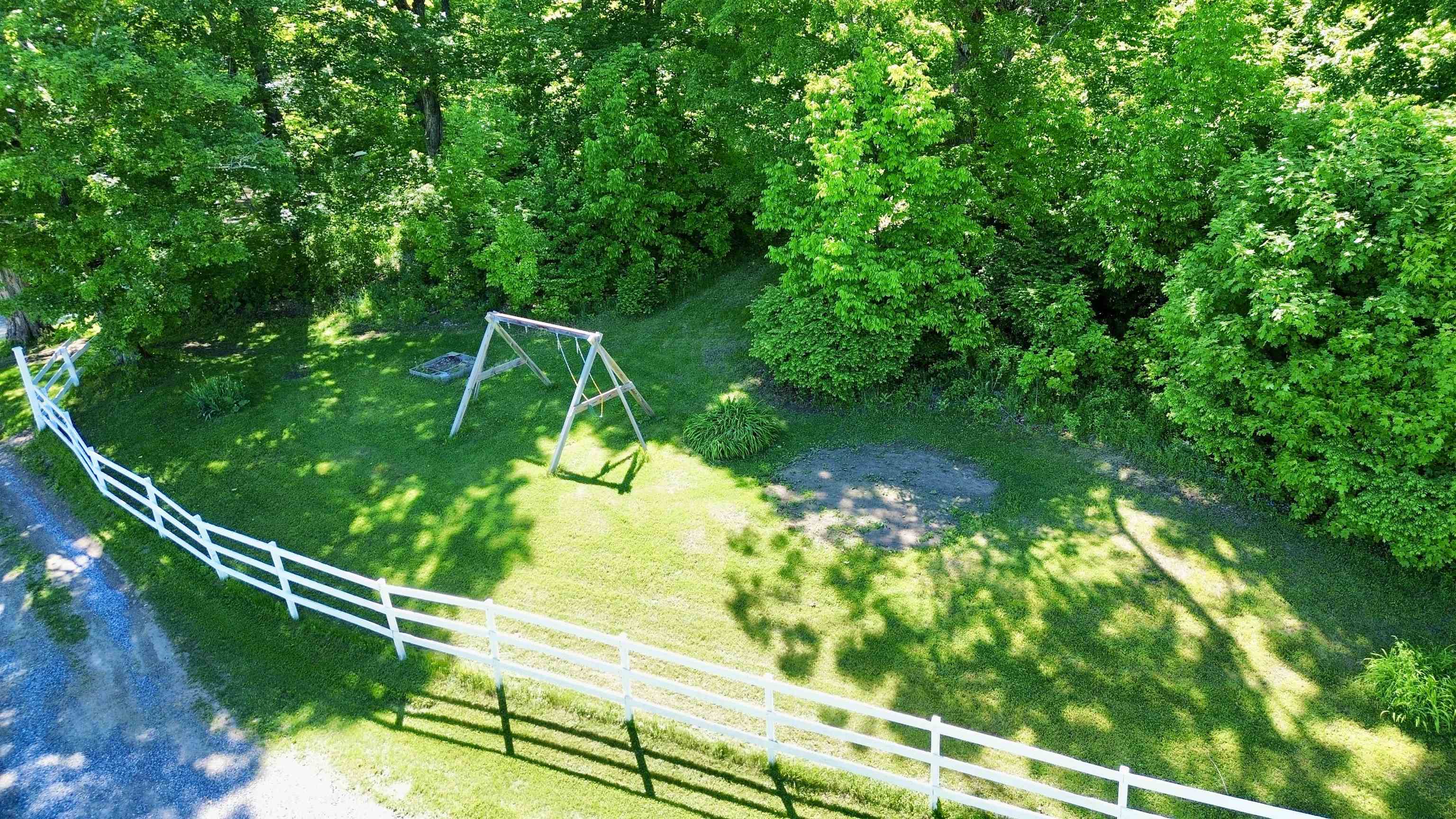 Property photo 35