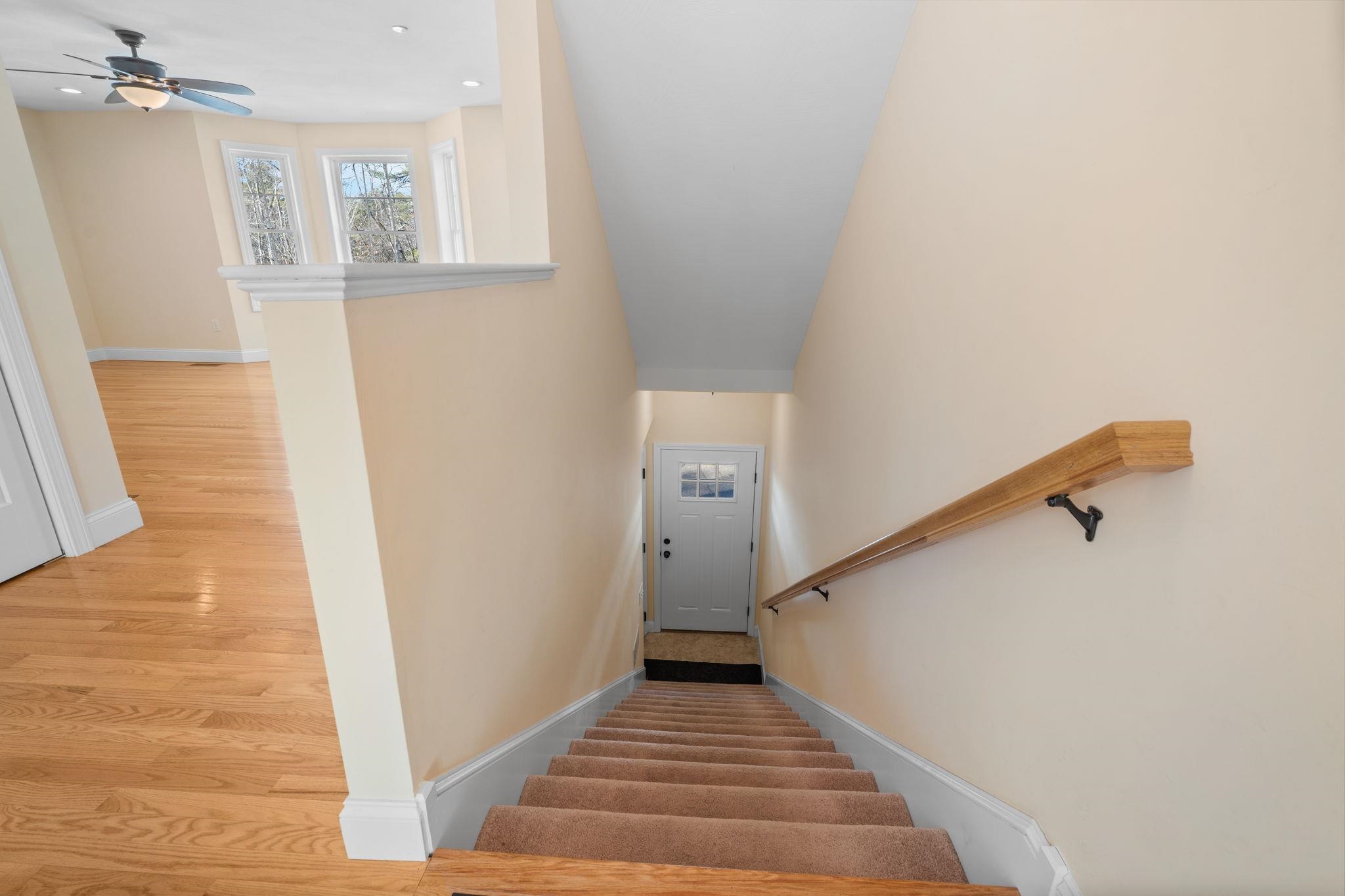 11 Rockingham Rd, Auburn, NH 03032