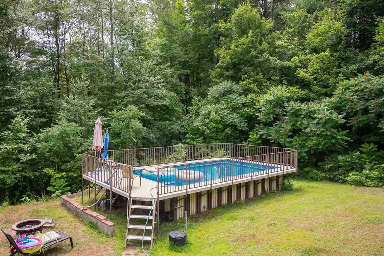 1 Olde Bridge Ln, Epping, NH 03042