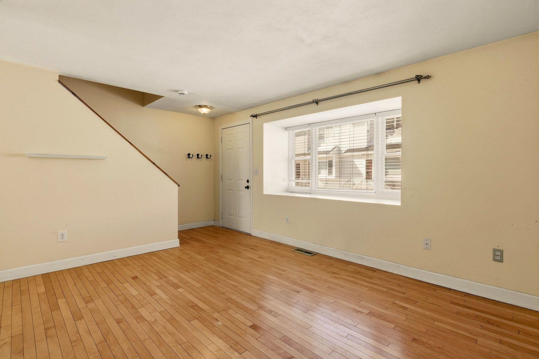 777 Middle Rd, Portsmouth, NH 03801