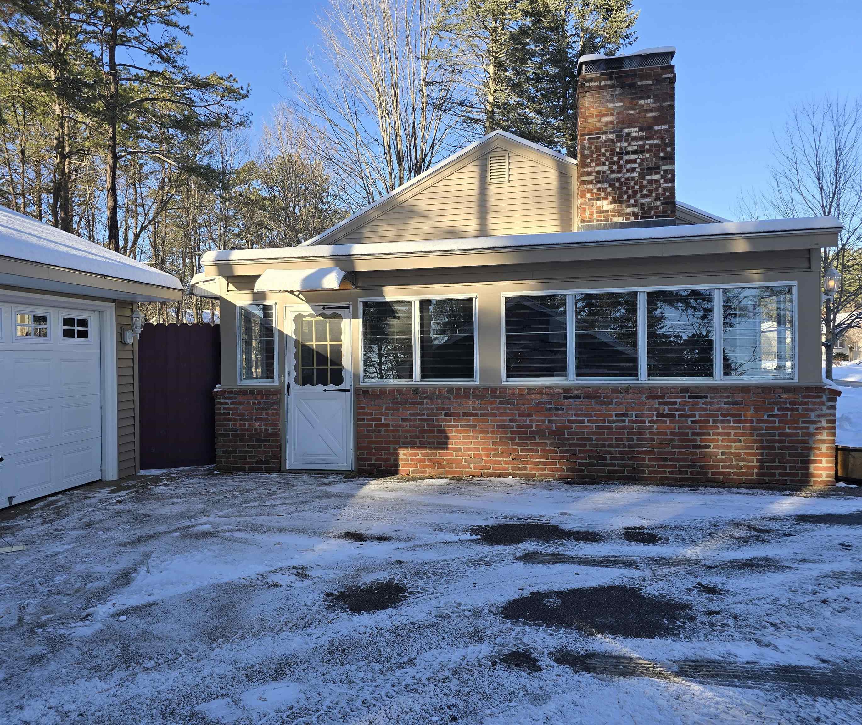 3 Cricket Ln, Concord, NH 03301