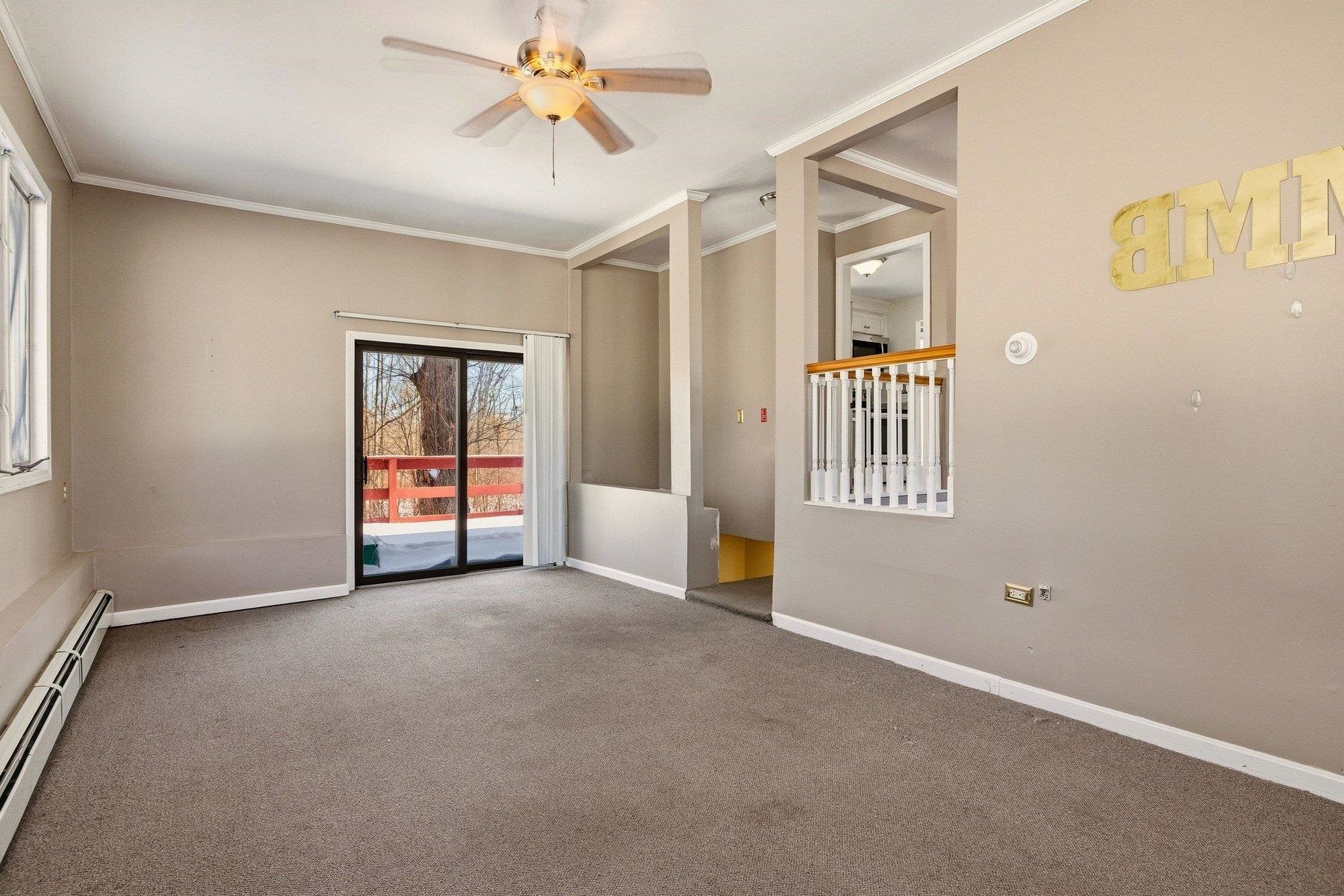 26 Coakley Rd, Portsmouth, NH 03801